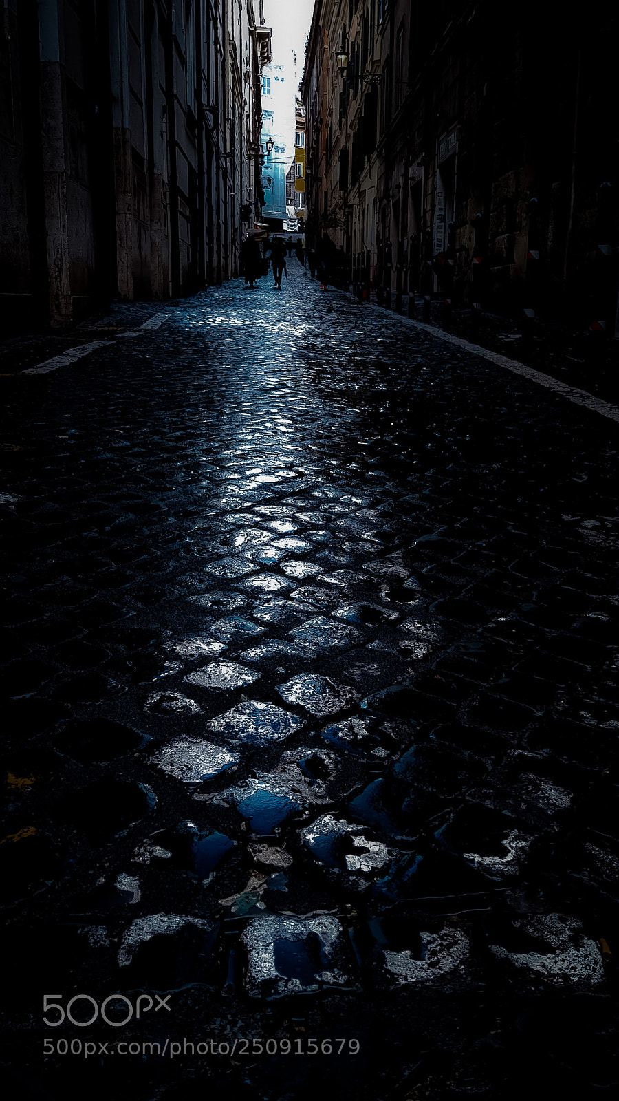 Samsung Galaxy S8 sample photo. Blue street photography