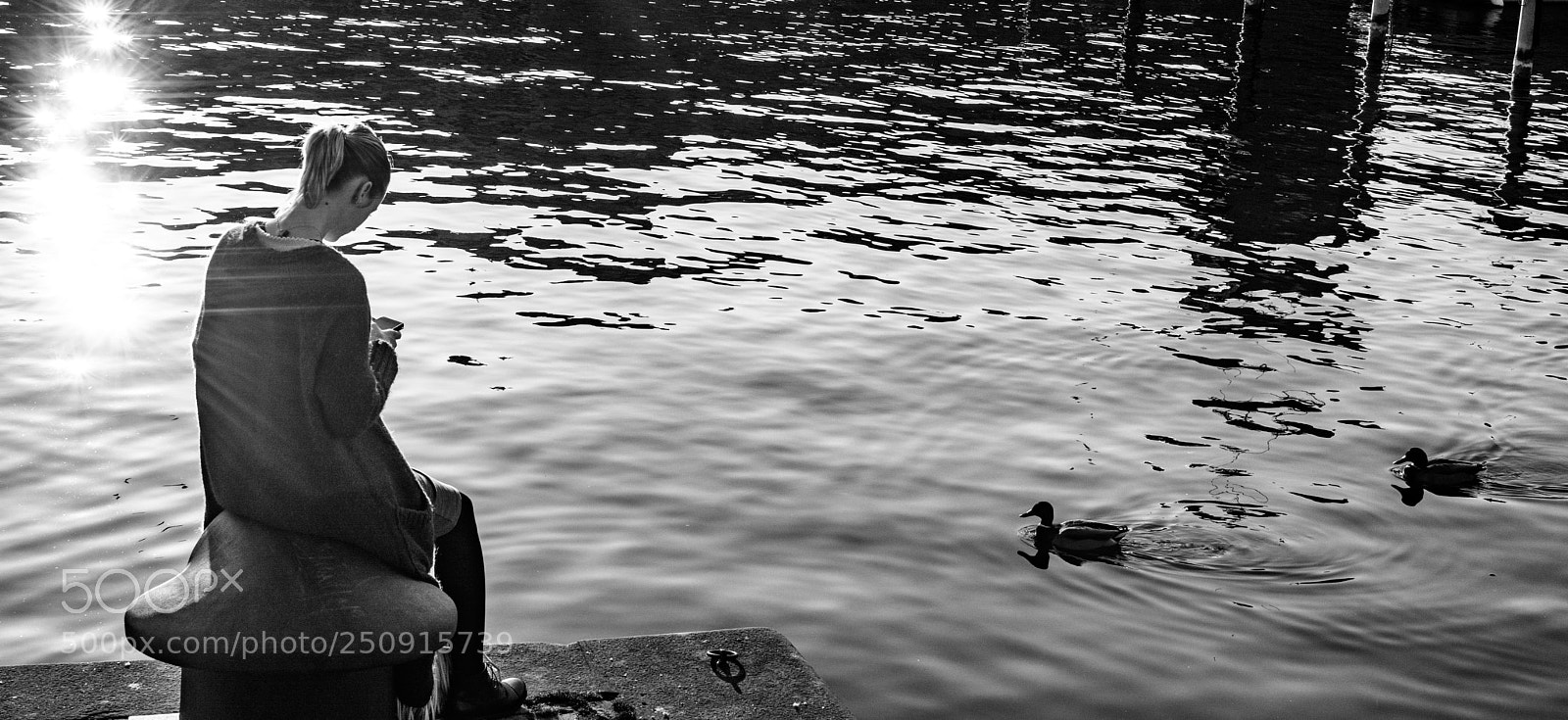 Nikon D7100 sample photo. The girl taps on photography