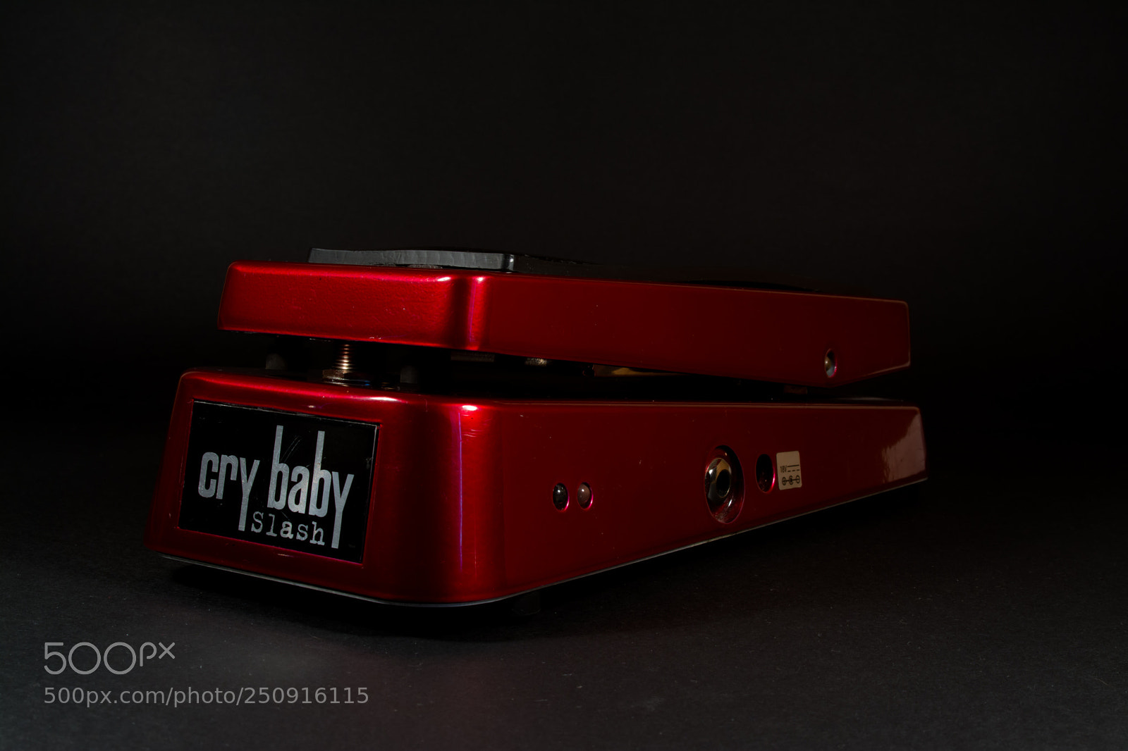 Nikon D5200 sample photo. Dunlop slash wah photography