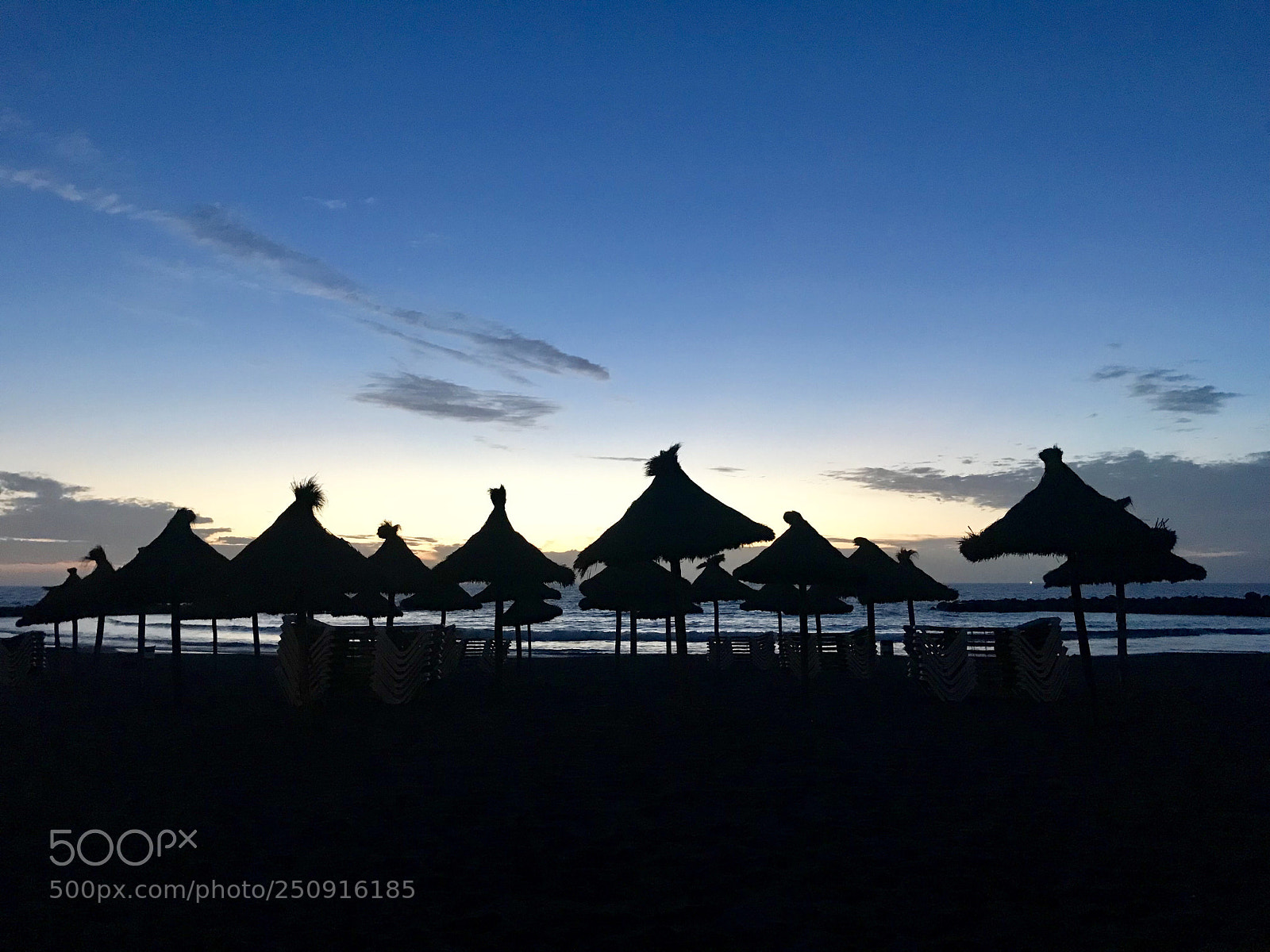 Apple iPhone 7 Plus sample photo. Beach at night photography