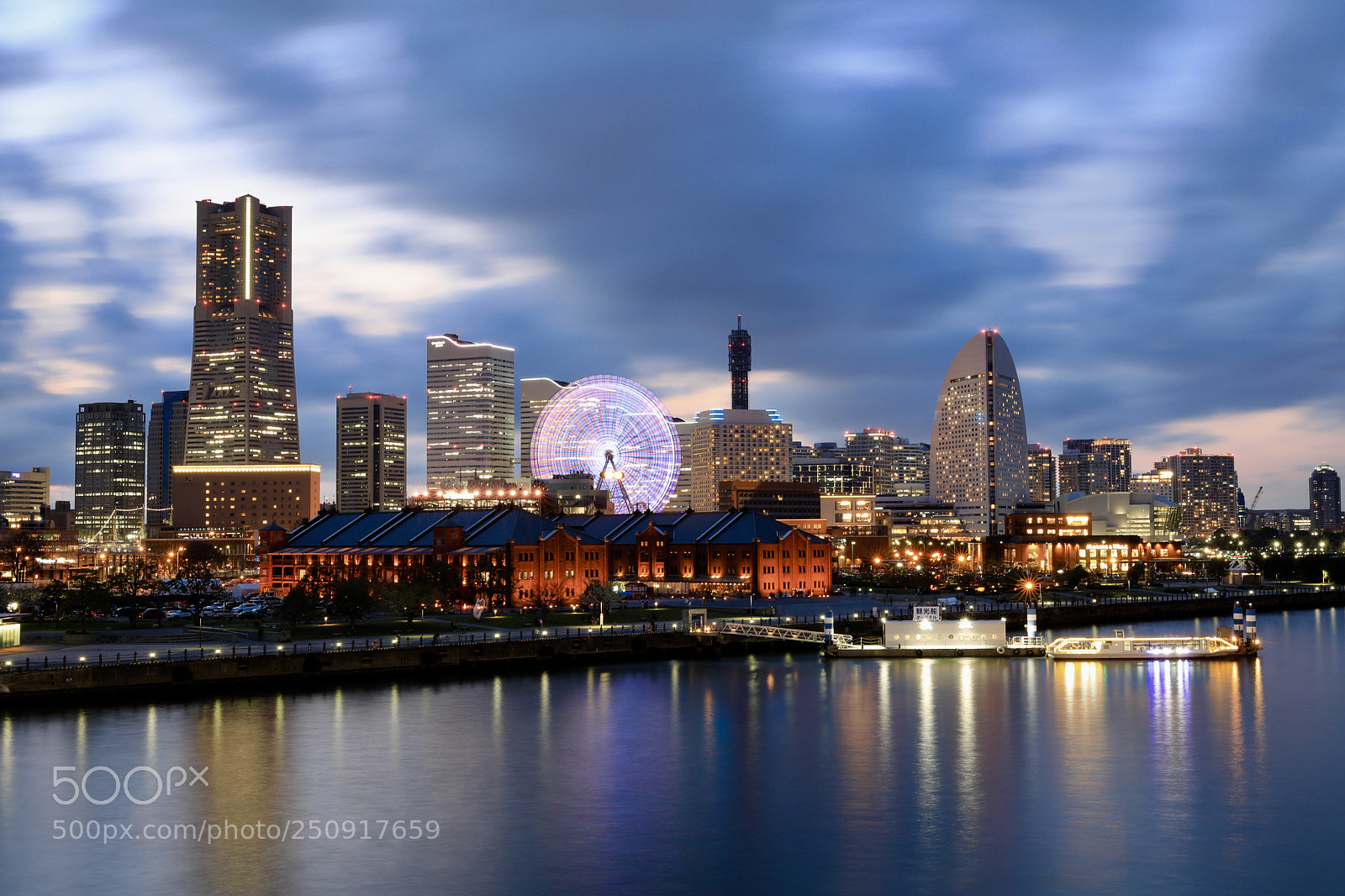 Canon EOS 5D Mark IV sample photo. Yokohama japan photography