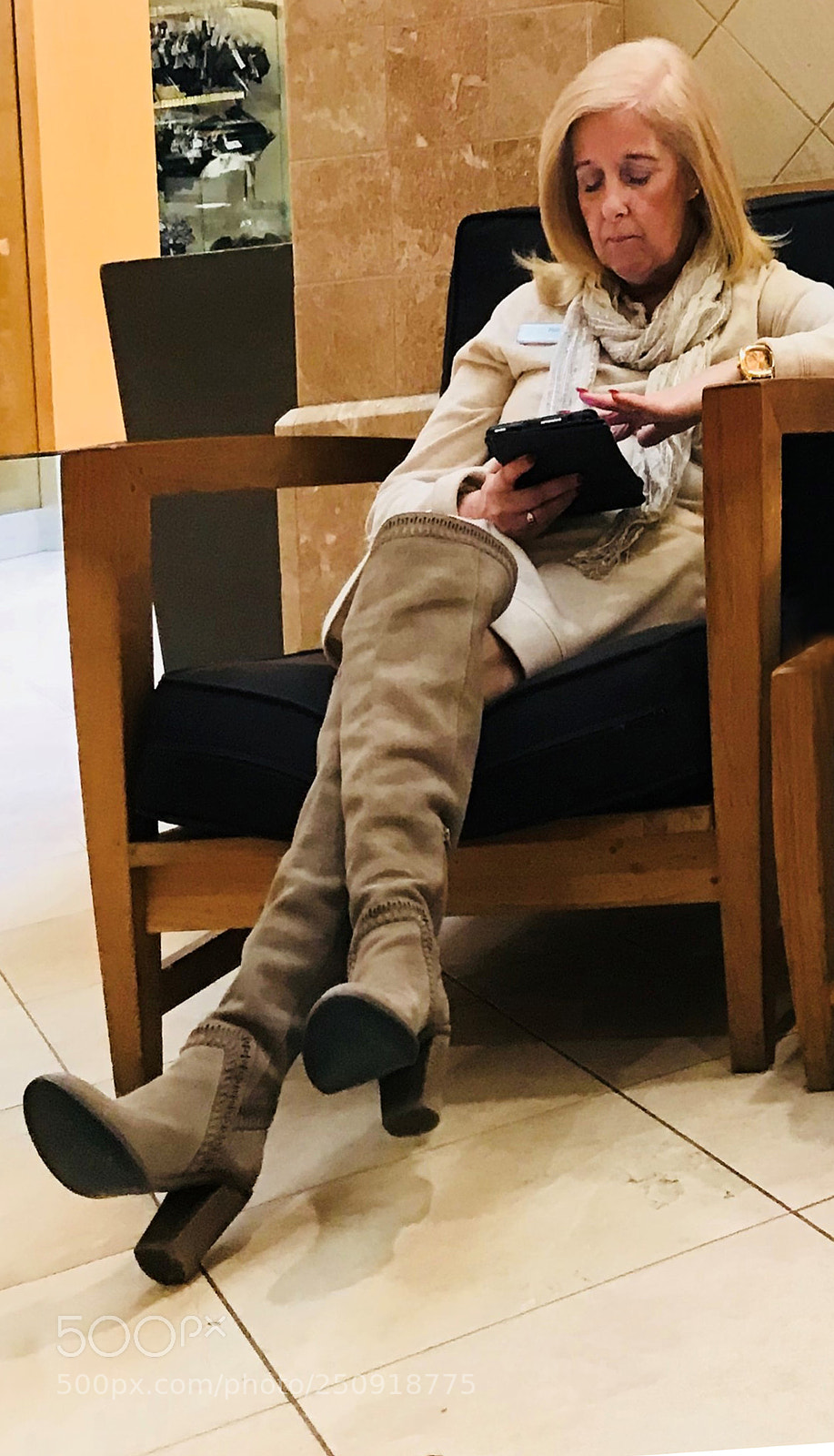 Apple iPhone 7 Plus sample photo. Big boots photography
