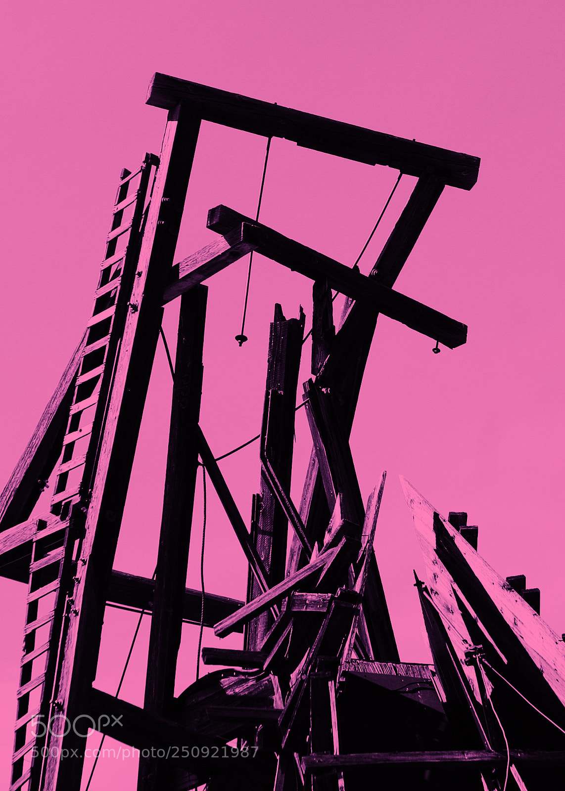 Canon EOS 10D sample photo. Pink mineshaft photography
