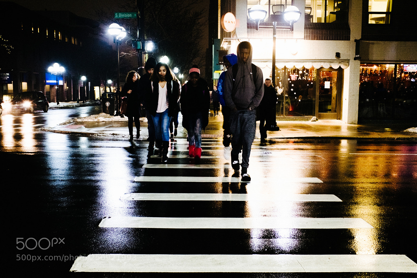 Fujifilm X100F sample photo. Night walk photography
