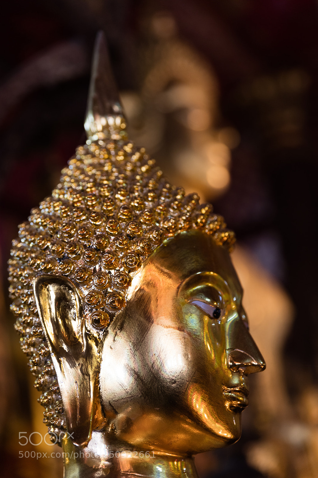 Canon EOS 5DS R sample photo. Temple in luang prabang photography