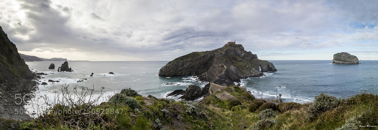 Canon EOS 77D (EOS 9000D / EOS 770D) sample photo. San juan de gaztelugatxe photography