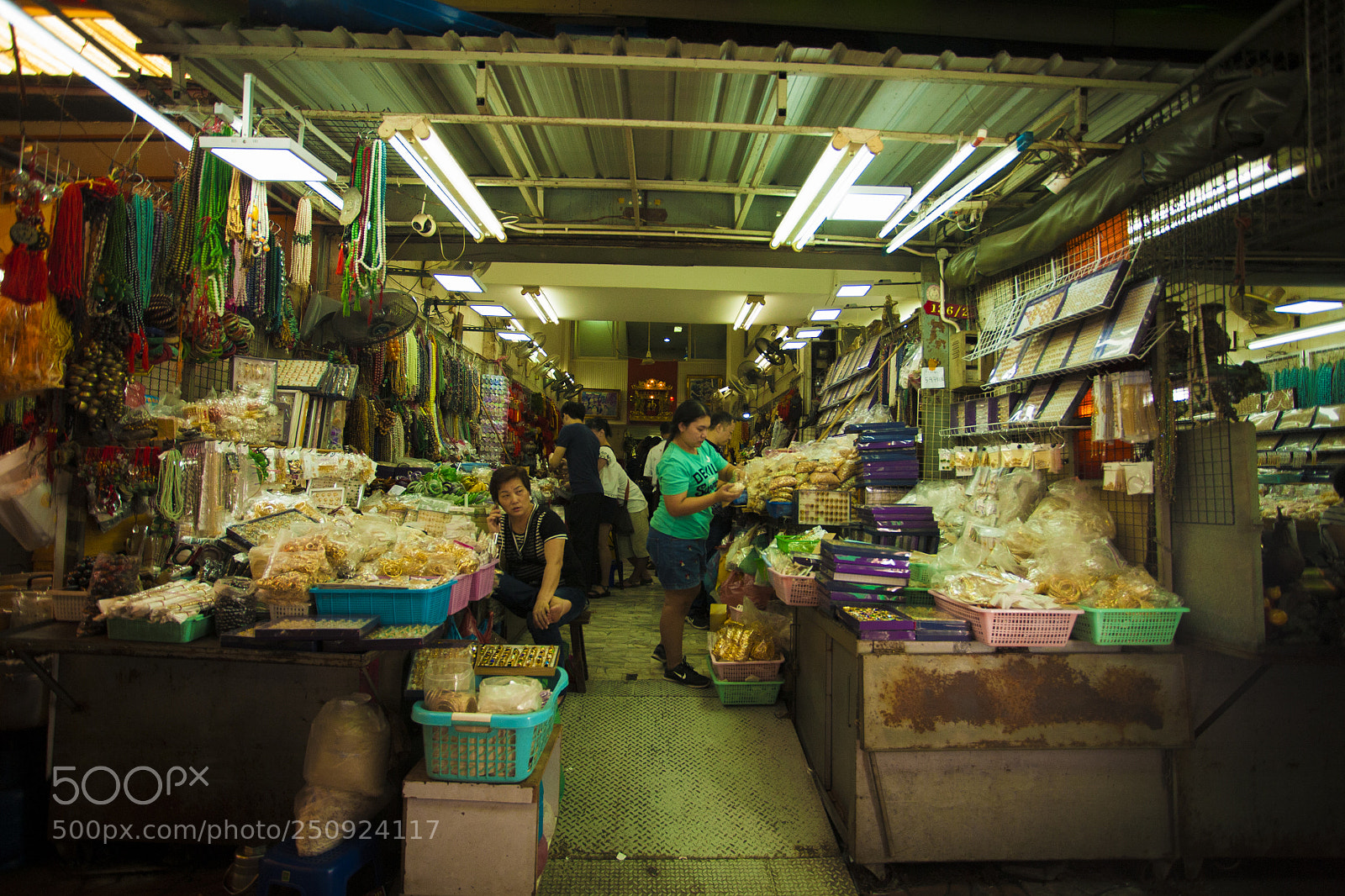 Canon EOS 5D sample photo. Details chinatown - bangkok photography