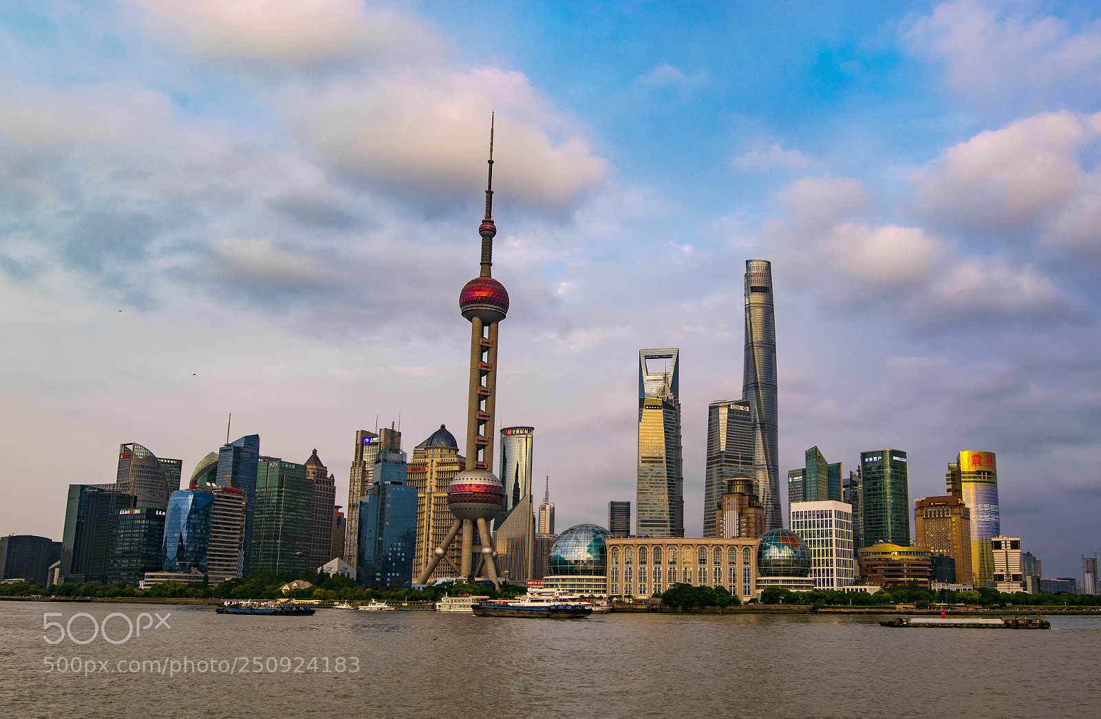 Nikon D3300 sample photo. Shanghai just before sunset photography