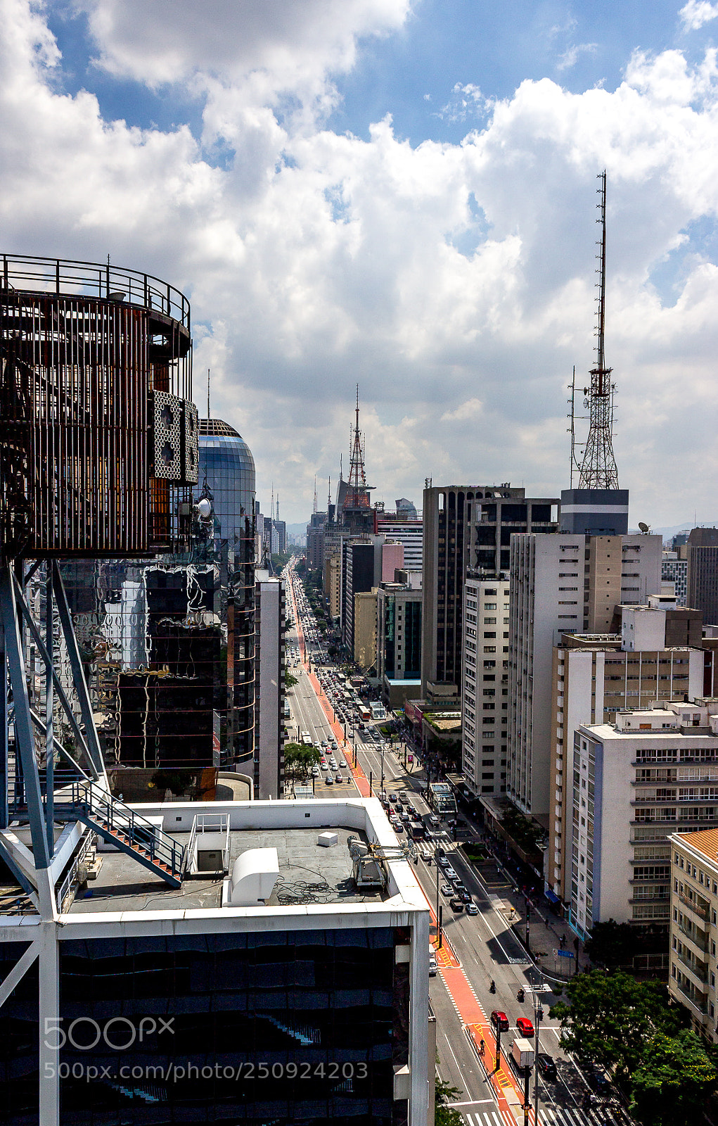 Canon EOS 1200D (EOS Rebel T5 / EOS Kiss X70 / EOS Hi) sample photo. Paulista avenue - s photography