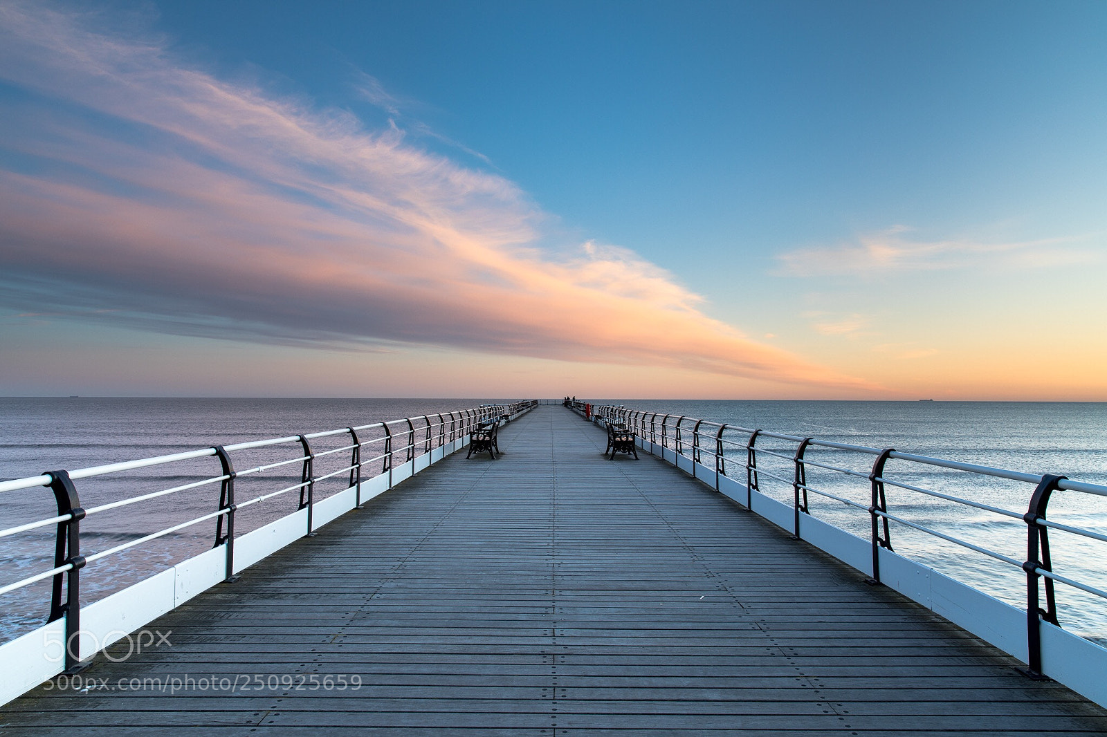 Canon EOS 5D Mark IV sample photo. Saltburn pier photography