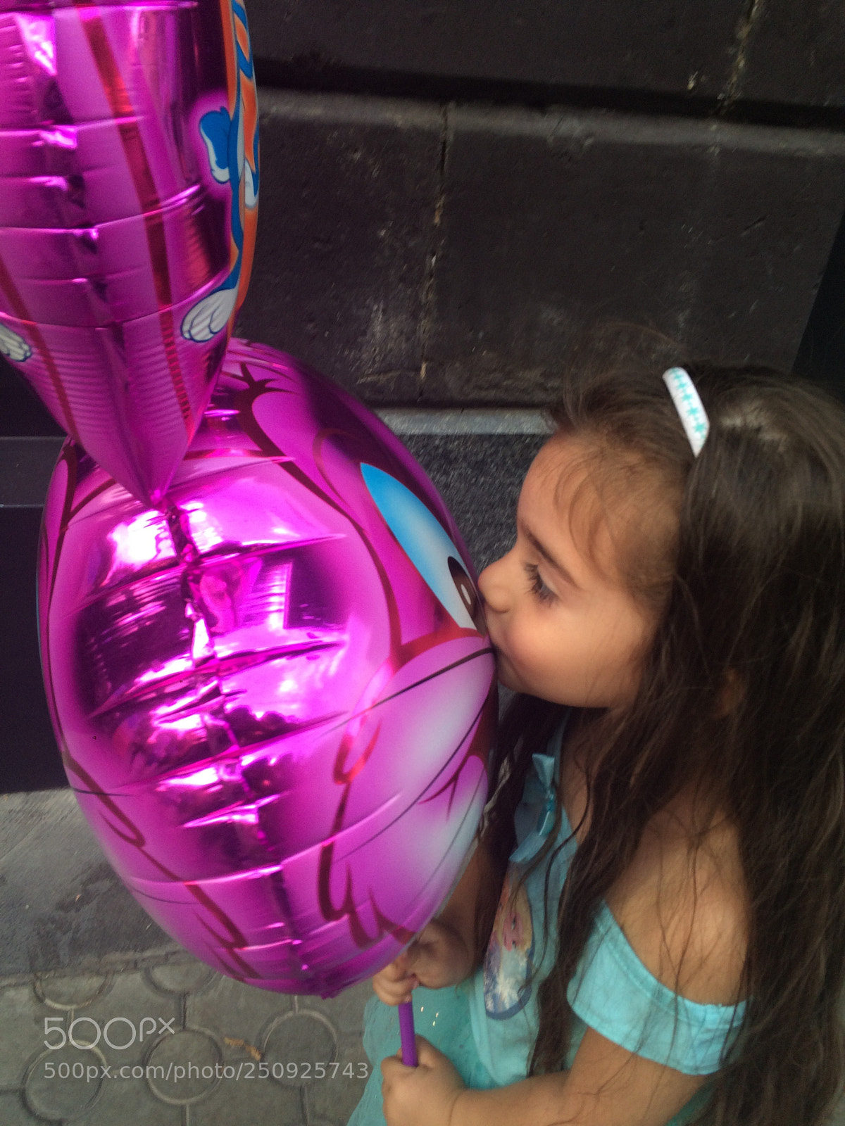 Apple iPhone 5s sample photo. Balloon  photography