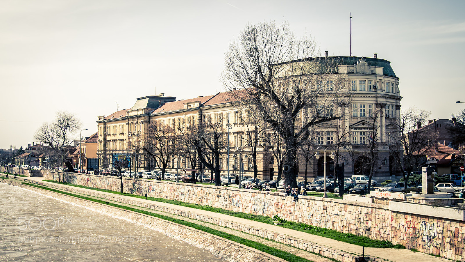 Nikon D3100 sample photo. University of ni builing photography