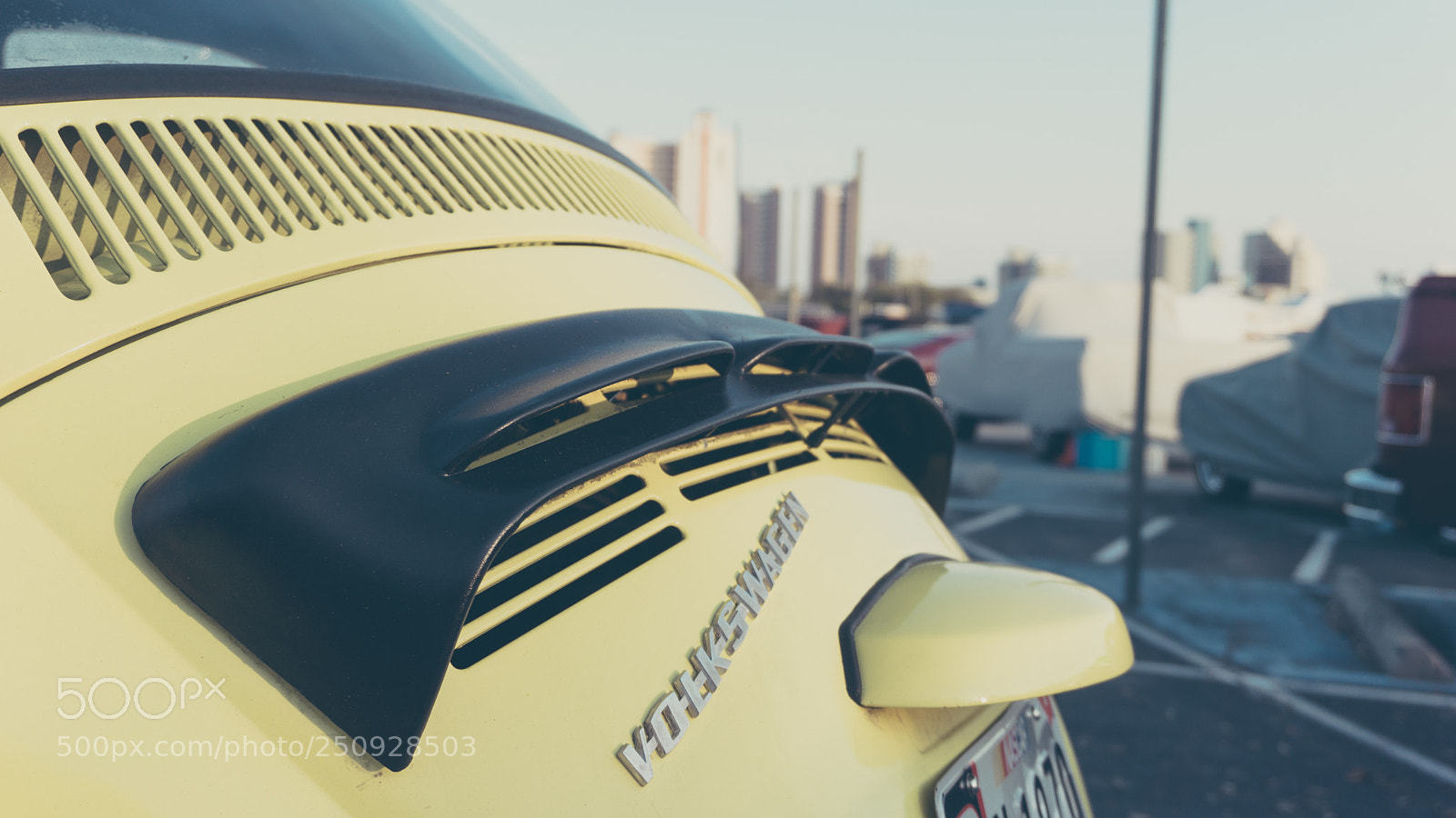 Sony a6000 sample photo. Volkswagen beetle - run photography