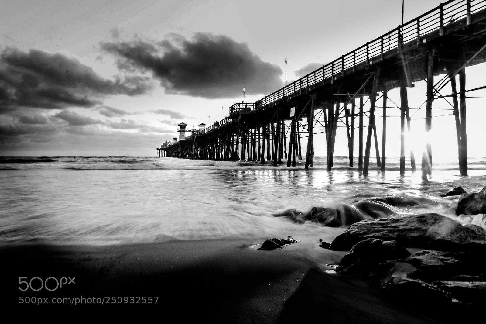 Canon EOS 60D sample photo. Black and white sunsets photography