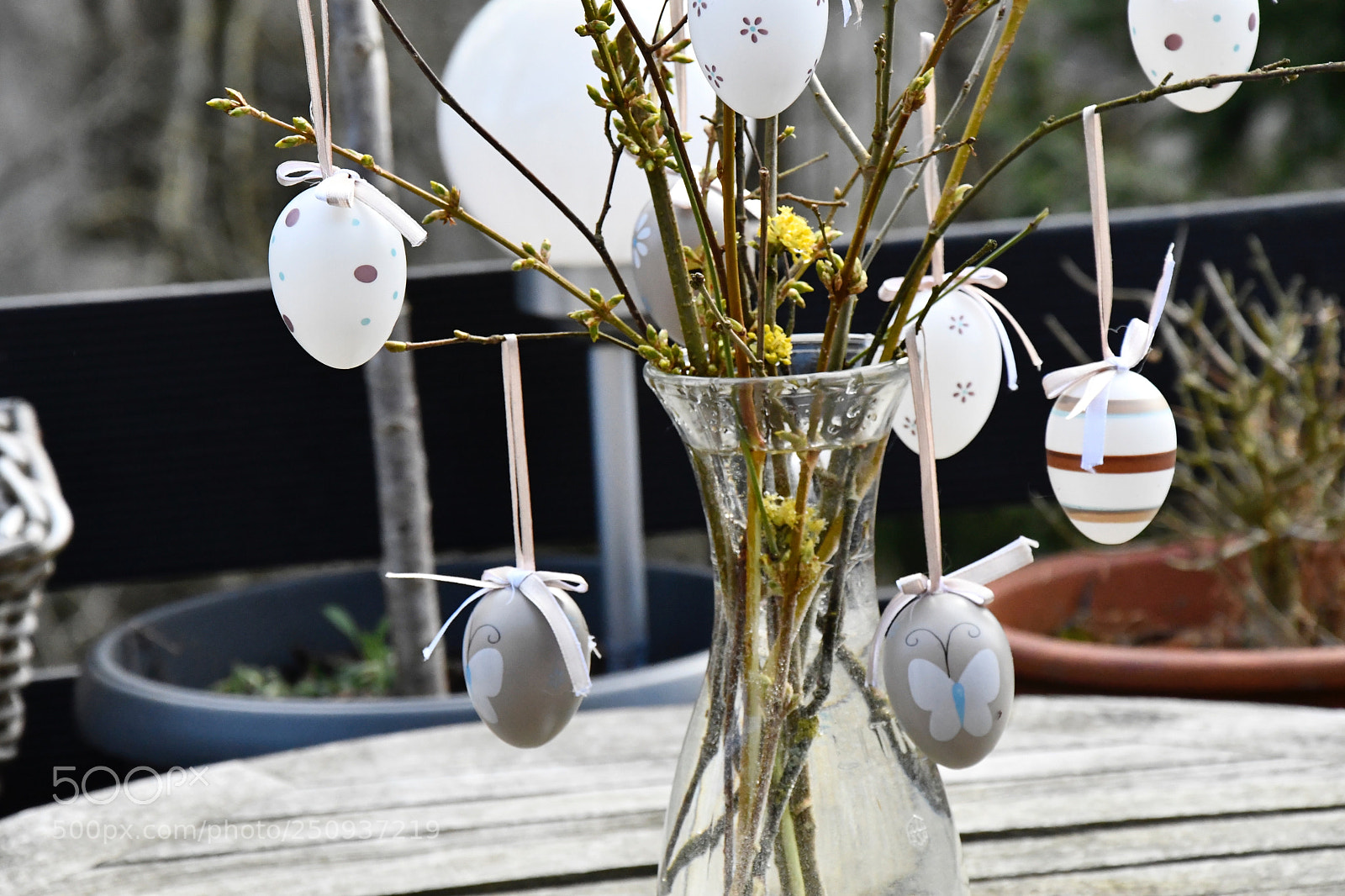 Nikon D7500 sample photo. Easter eggs dangling photography