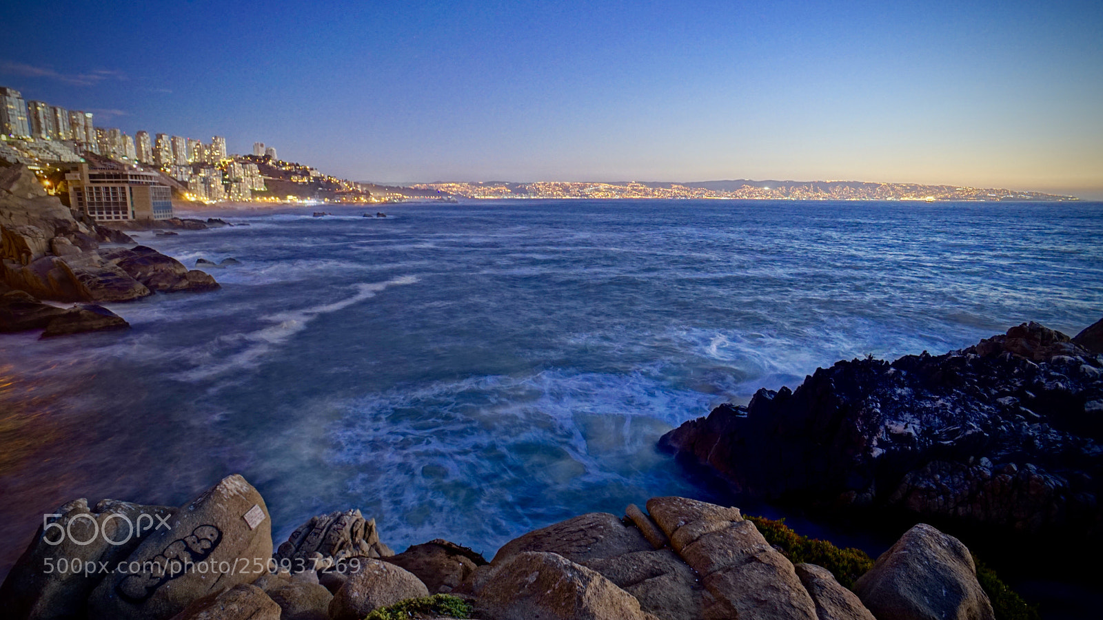 Sony a6000 sample photo. Vista de vi a photography