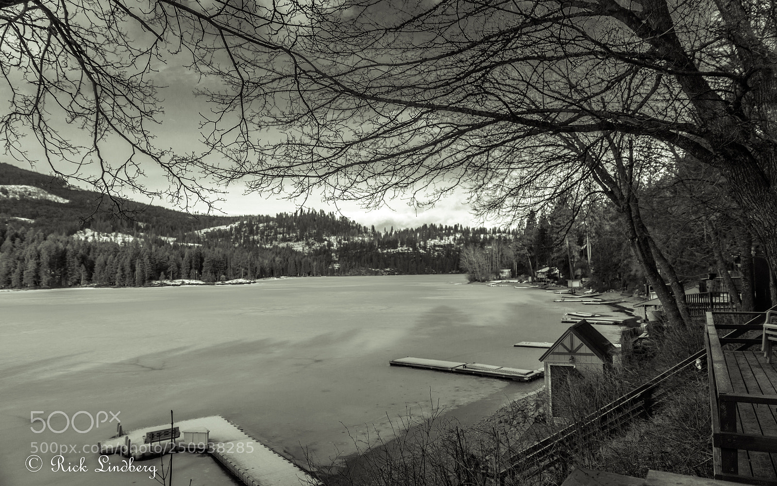 Pentax K-5 sample photo. Winters cold grip photography