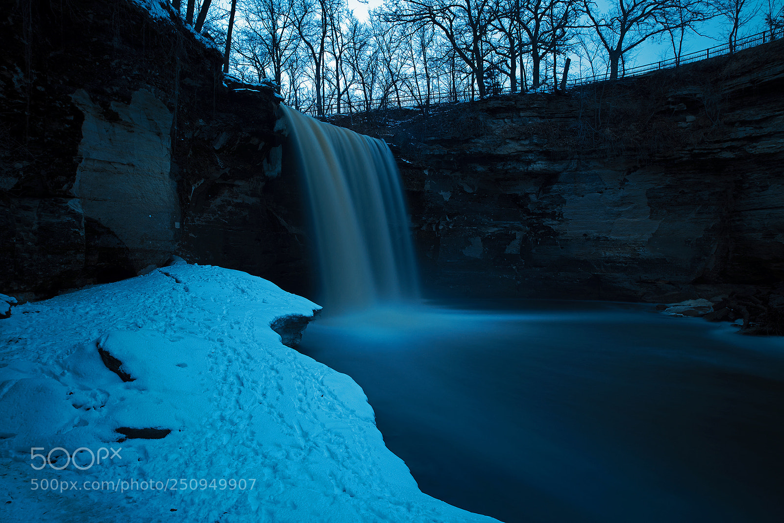Nikon D810 sample photo. Spring twilight at minneopa photography