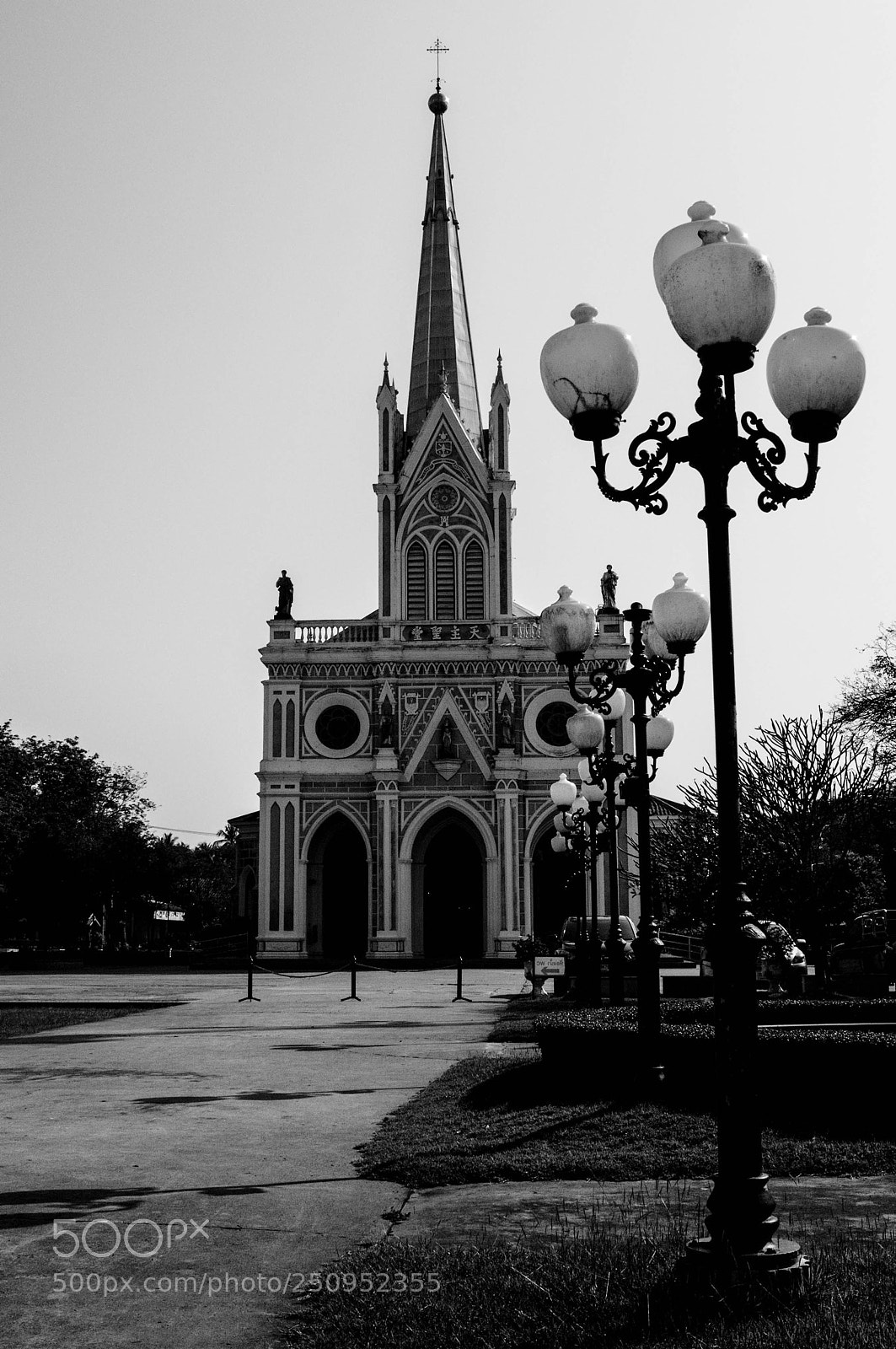 Fujifilm FinePix X100 sample photo. The nativity of our photography