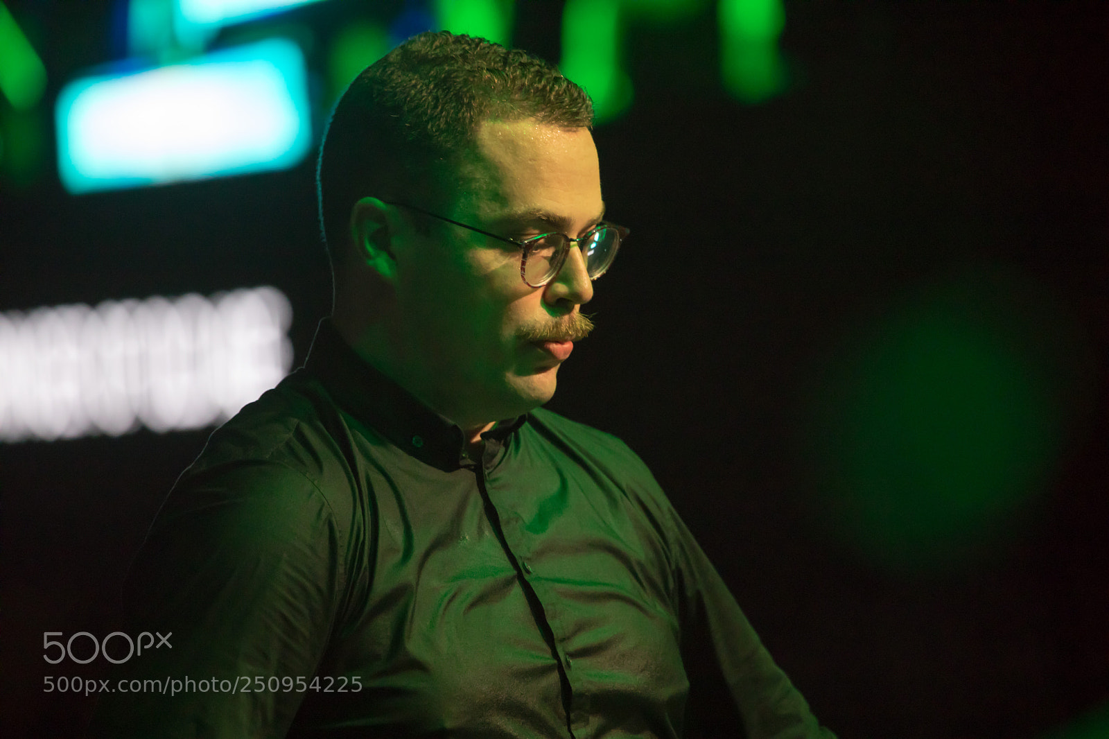 Canon EOS 5D Mark IV sample photo. Go photography