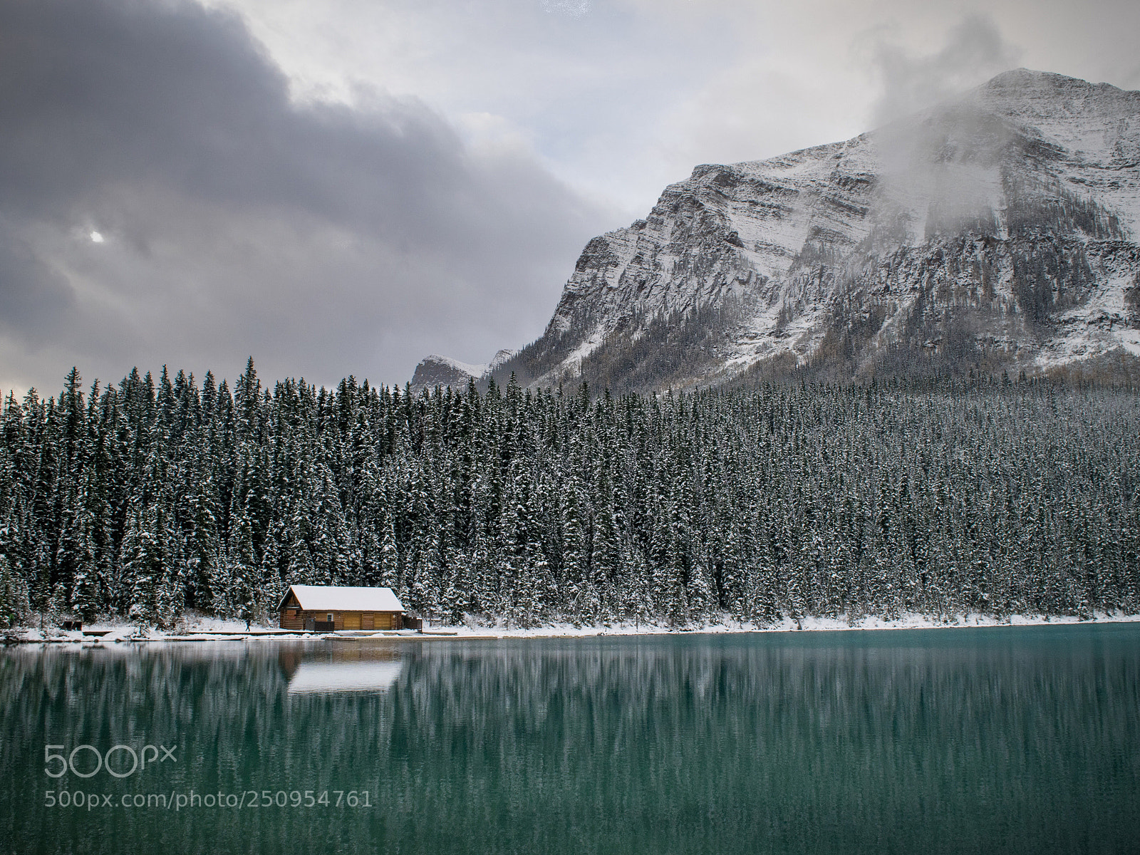 Nikon D3300 sample photo. Boat house on teal photography