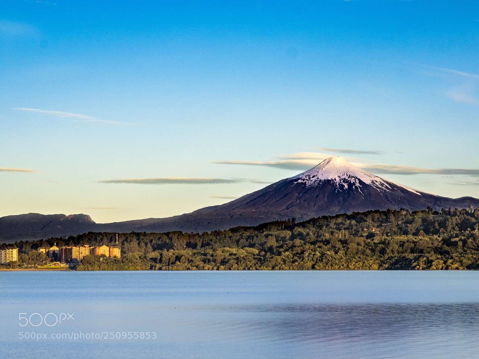 Olympus OM-D E-M1 sample photo. Volcan villarica photography
