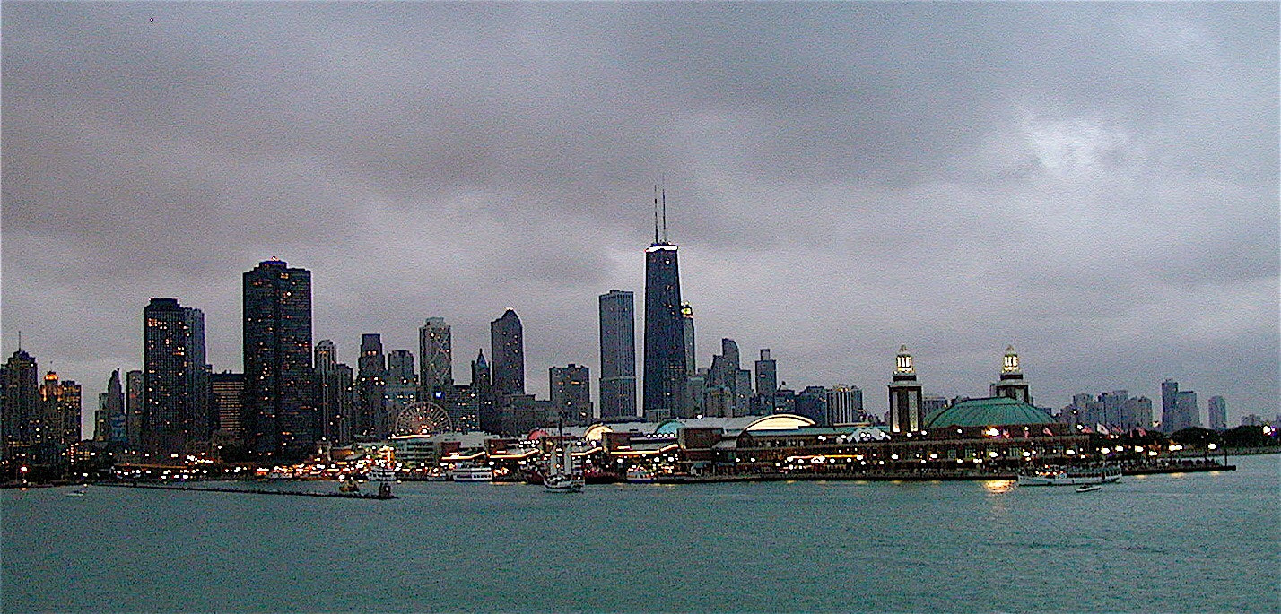 Olympus C2020Z sample photo. Stormy night/ chicago skyline photography