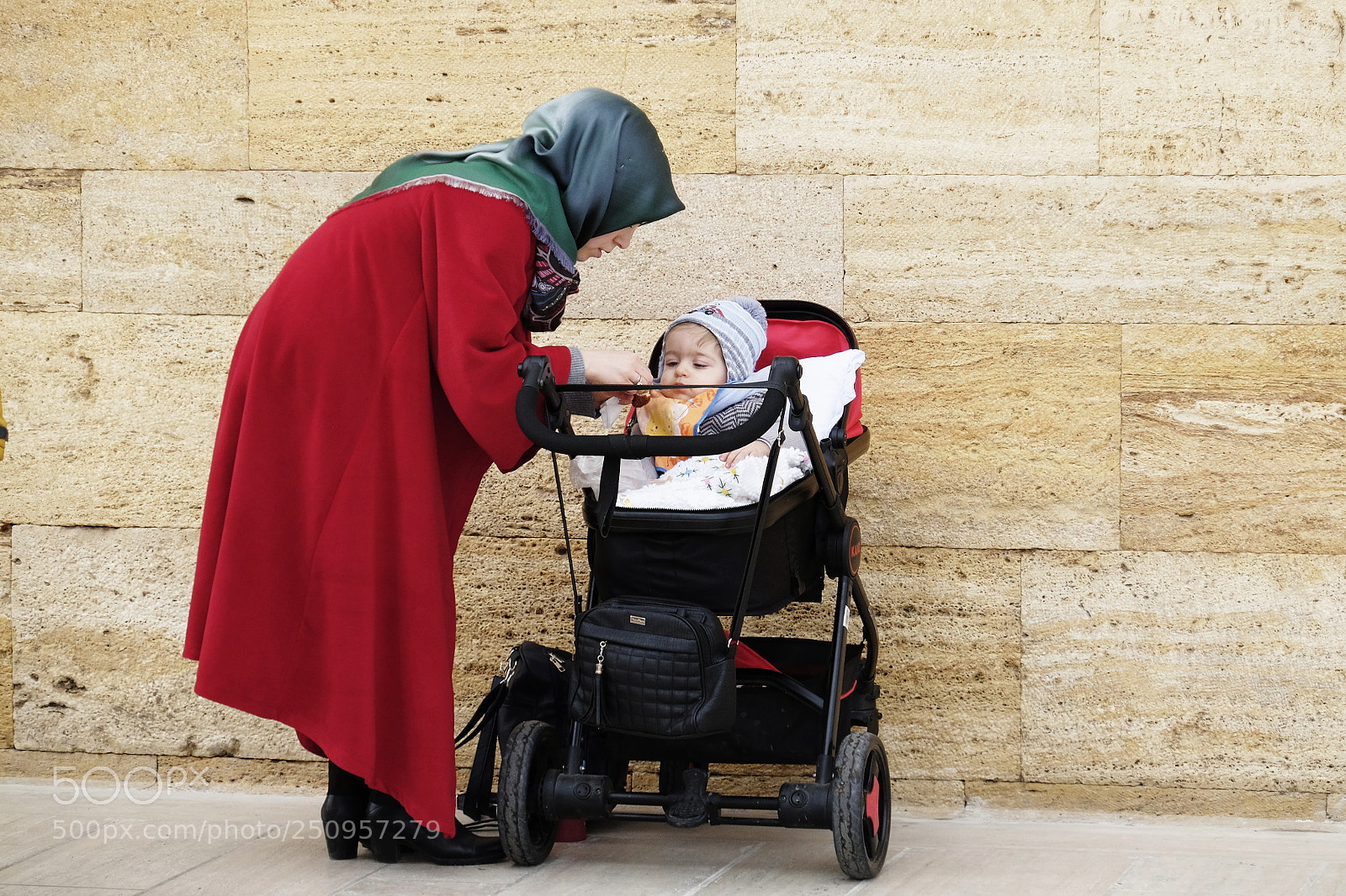 Fujifilm X-T1 sample photo. Mother's love photography