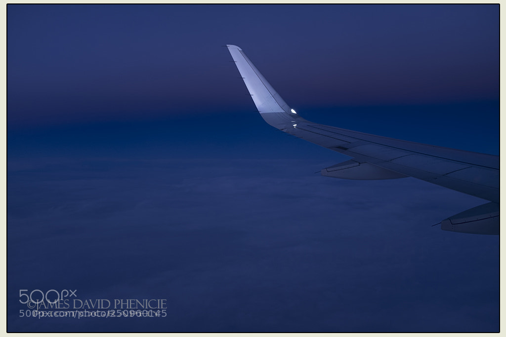 Fujifilm X100T sample photo. Flying wing photography