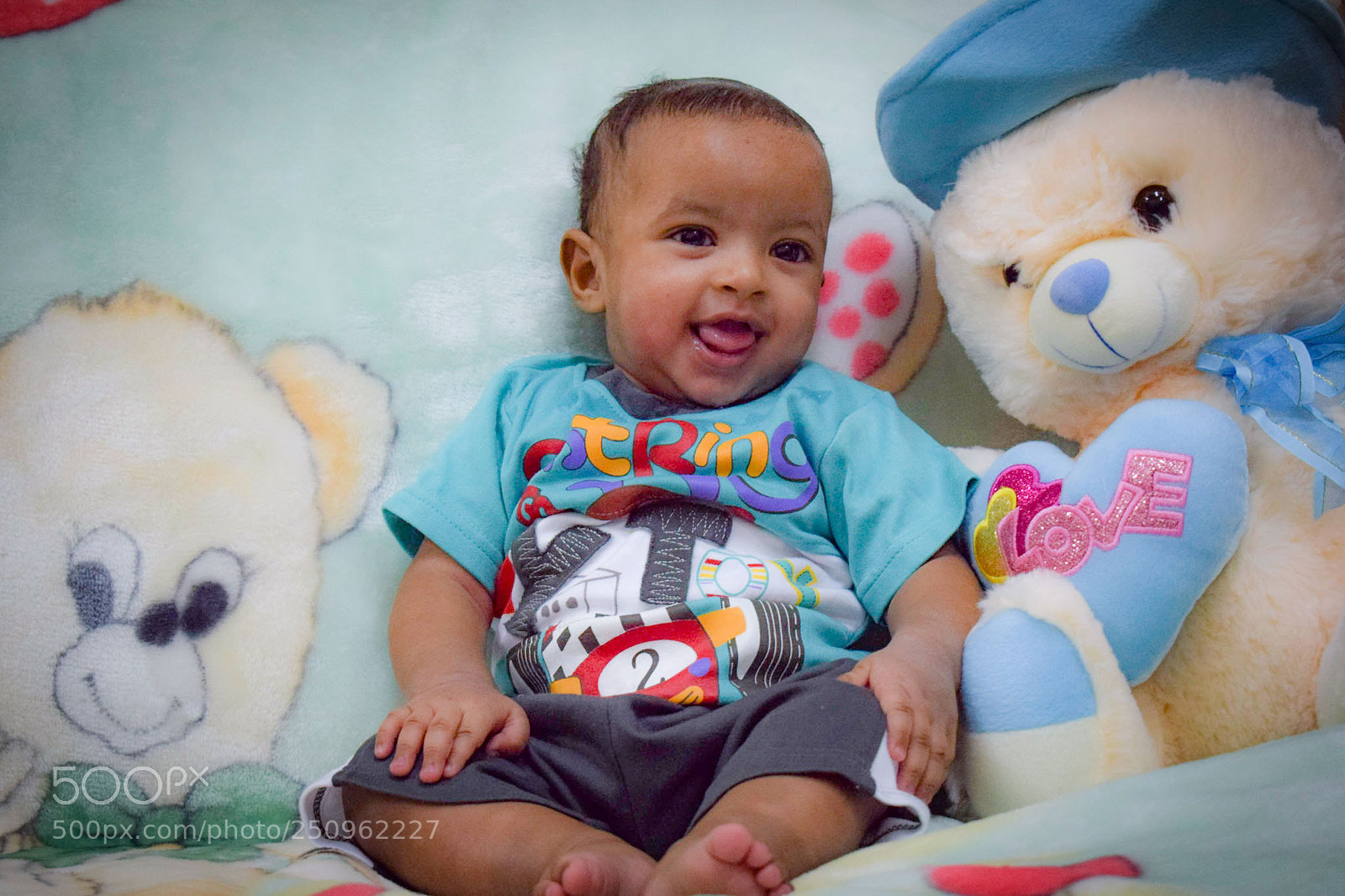 Nikon D3300 sample photo. Between picture and real photography