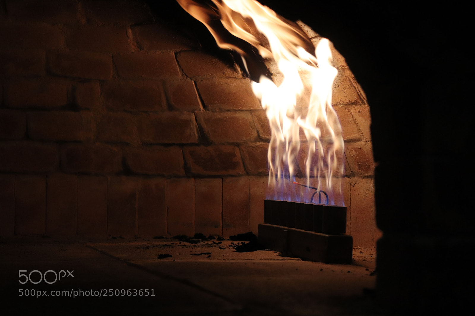 Canon EOS 800D (EOS Rebel T7i / EOS Kiss X9i) sample photo. Fire photography