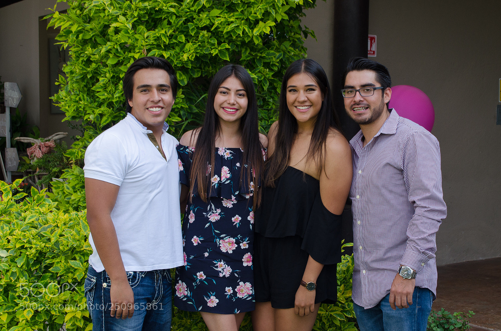 Nikon D5100 sample photo. Reunion photography