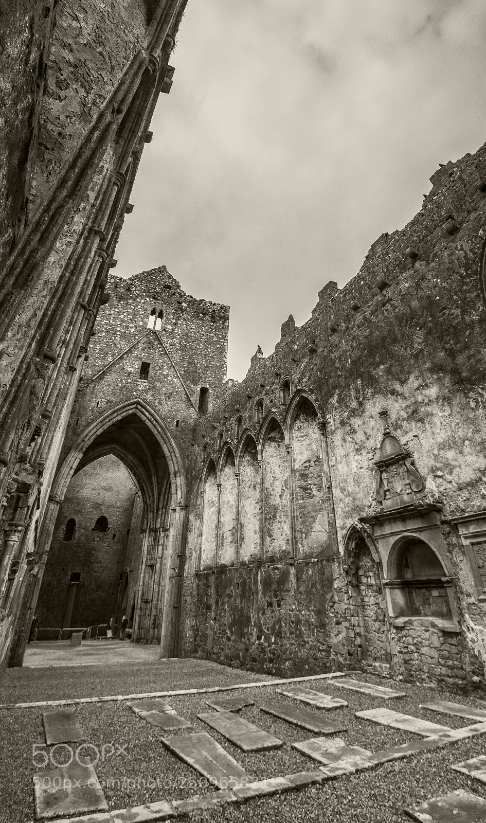 Canon EOS 7D sample photo. Rock of cashel cathedral photography