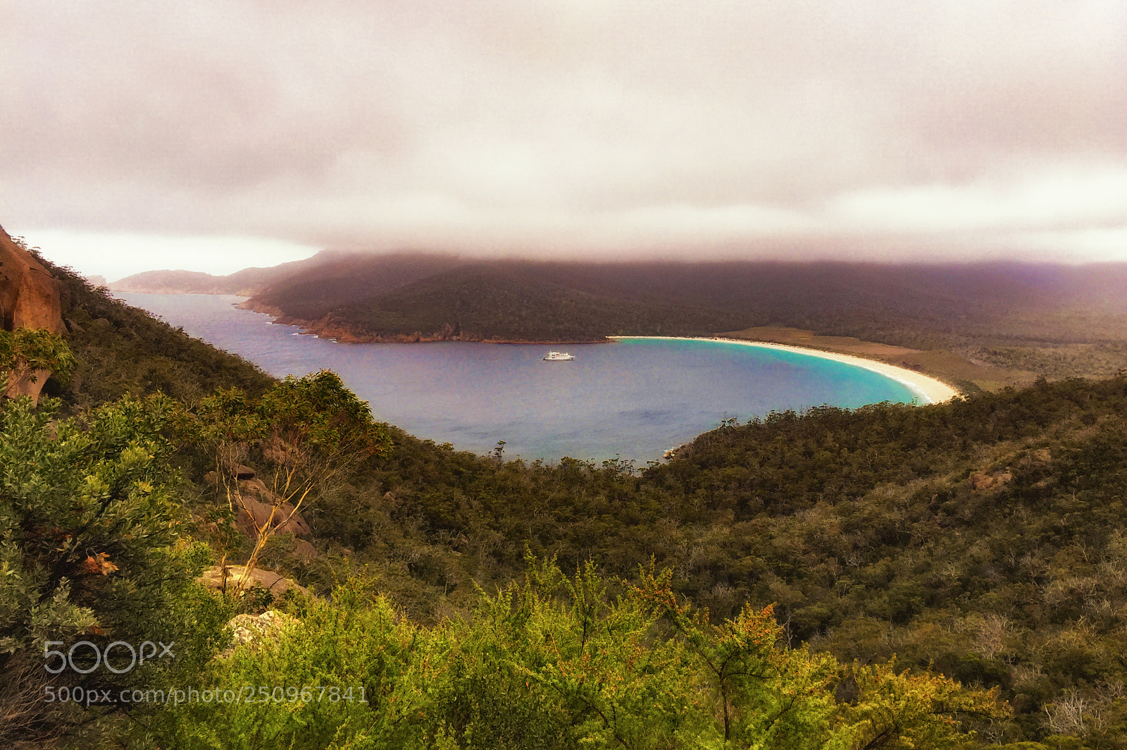 Apple iPhone 6 Plus sample photo. Wineglass bay photography