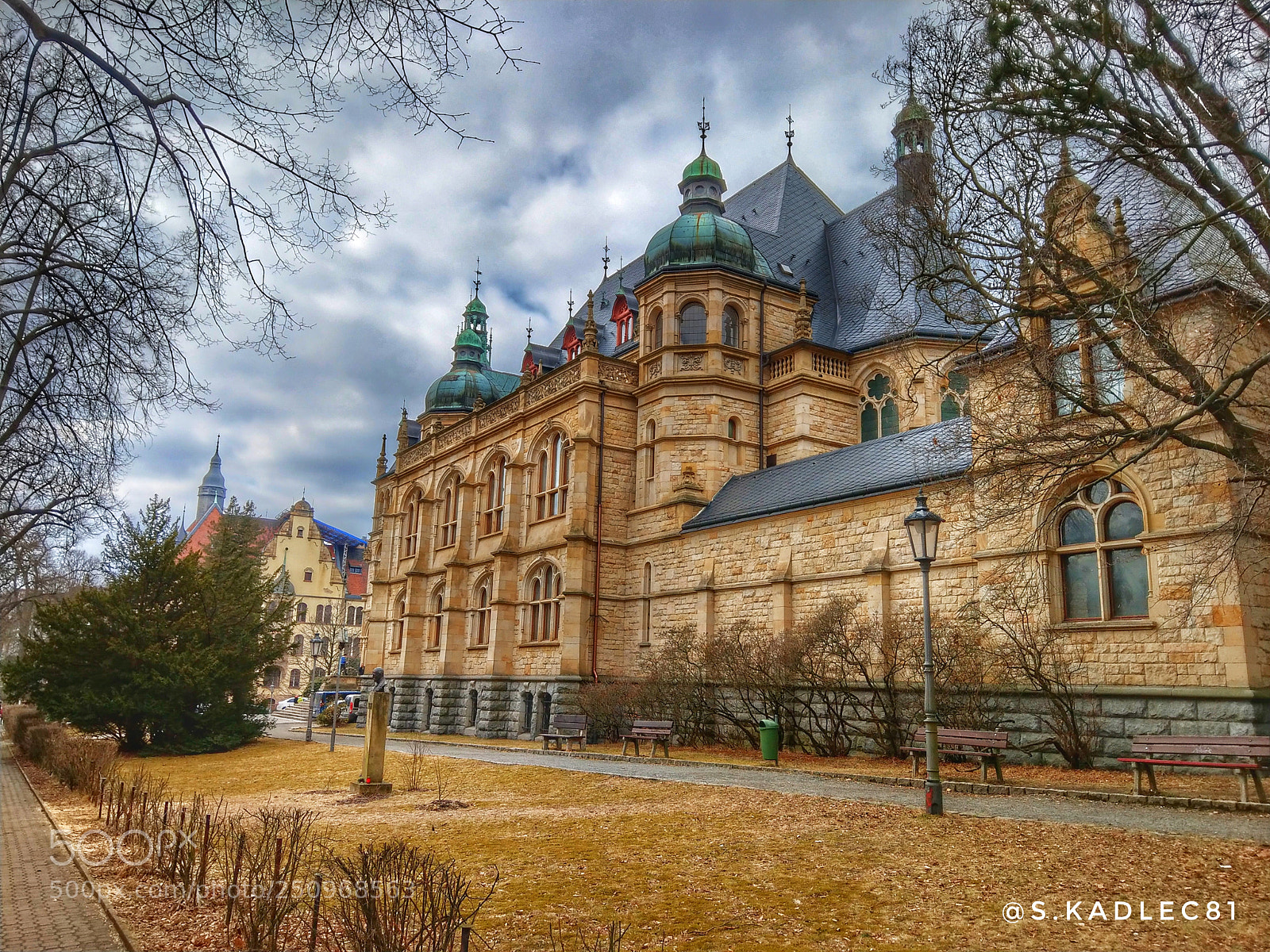 HTC U11 sample photo. Museum, liberec photography