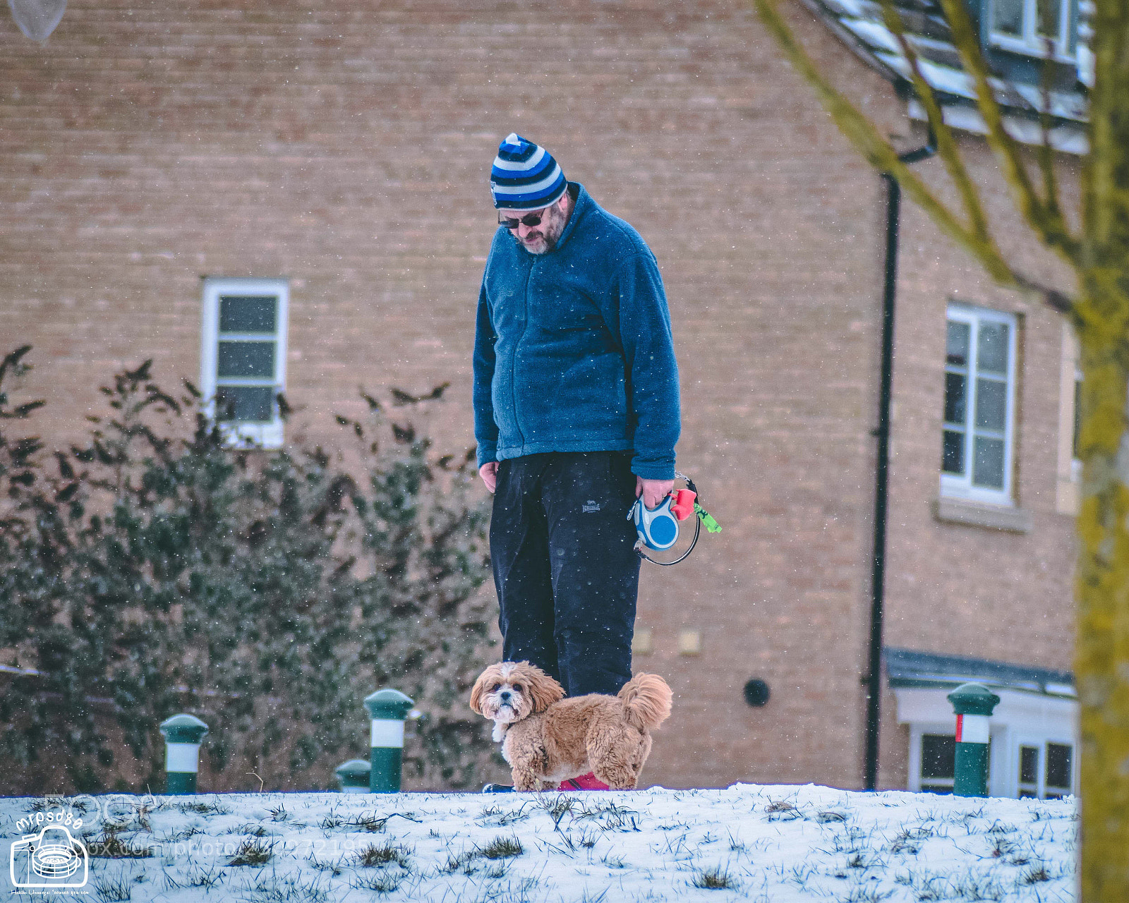 Nikon D3300 sample photo. One man and his photography