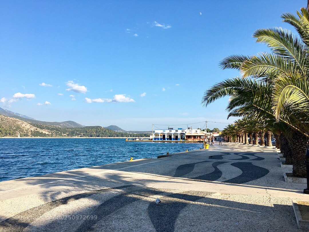 Apple iPhone 6s Plus sample photo. A beautiful walkway photography