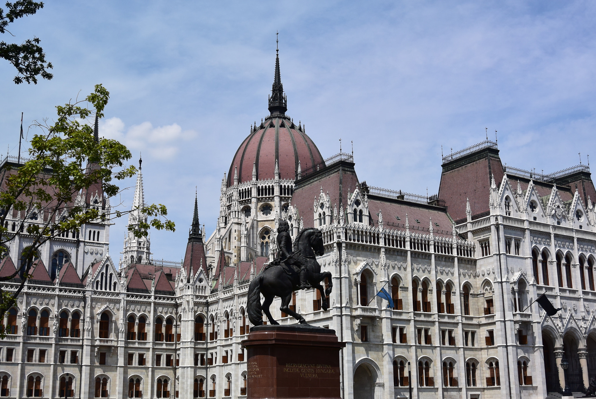 Nikon 1 S2 sample photo. Parlamento ( budapest ) photography