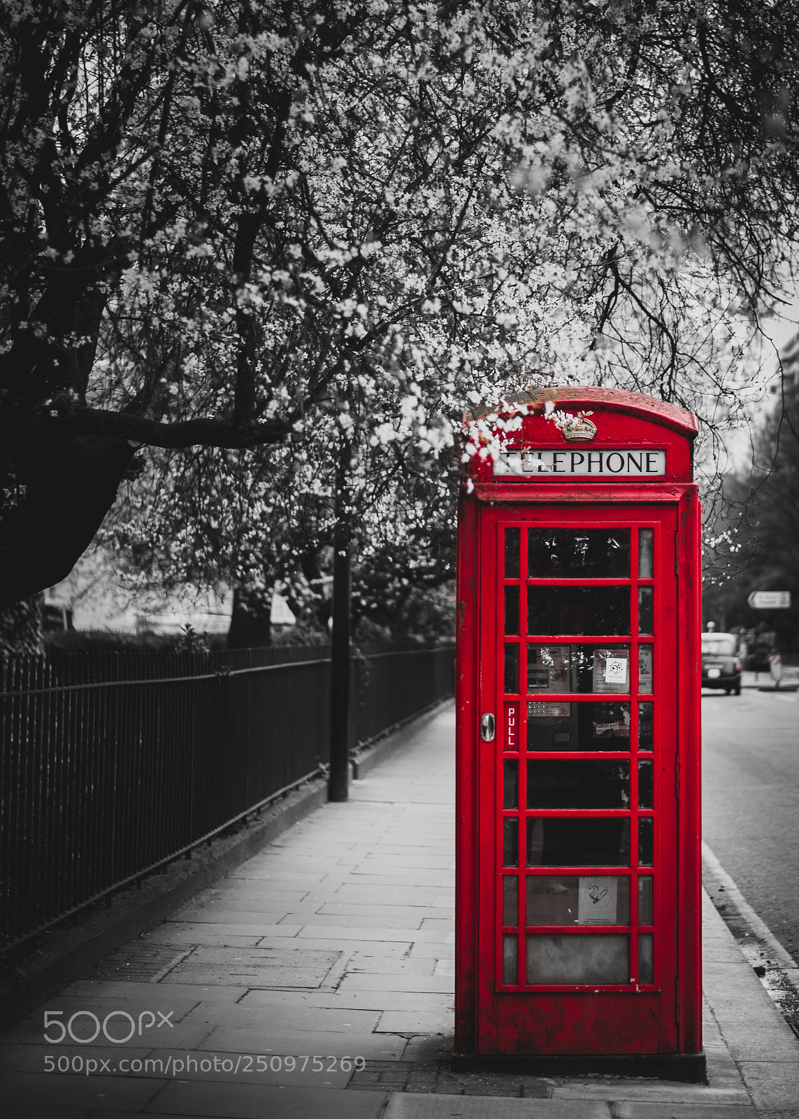 Nikon D750 sample photo. London telephone booth photography
