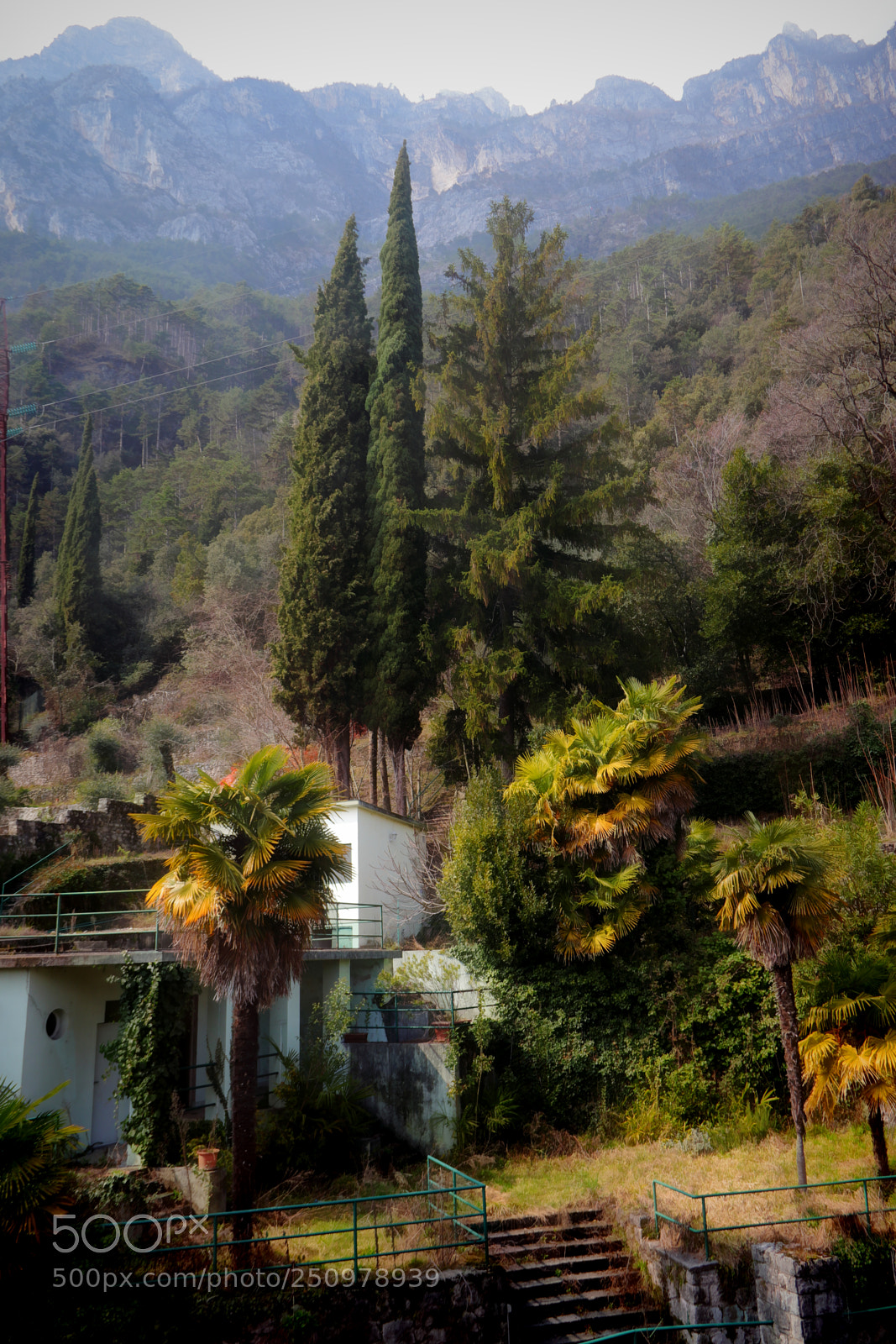 Canon EOS 200D (EOS Rebel SL2 / EOS Kiss X9) sample photo. Mediterranean landscape photography