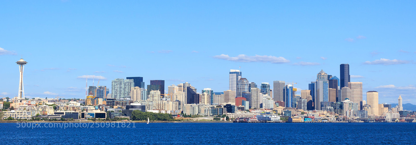 Canon EOS 1300D (EOS Rebel T6 / EOS Kiss X80) sample photo. Seattle skyline photography