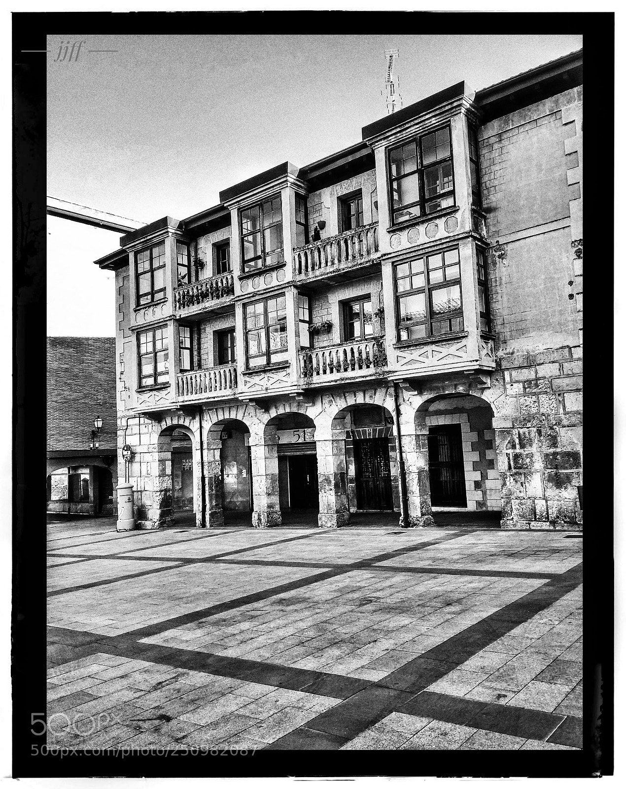LG G3 sample photo. Black and white photography