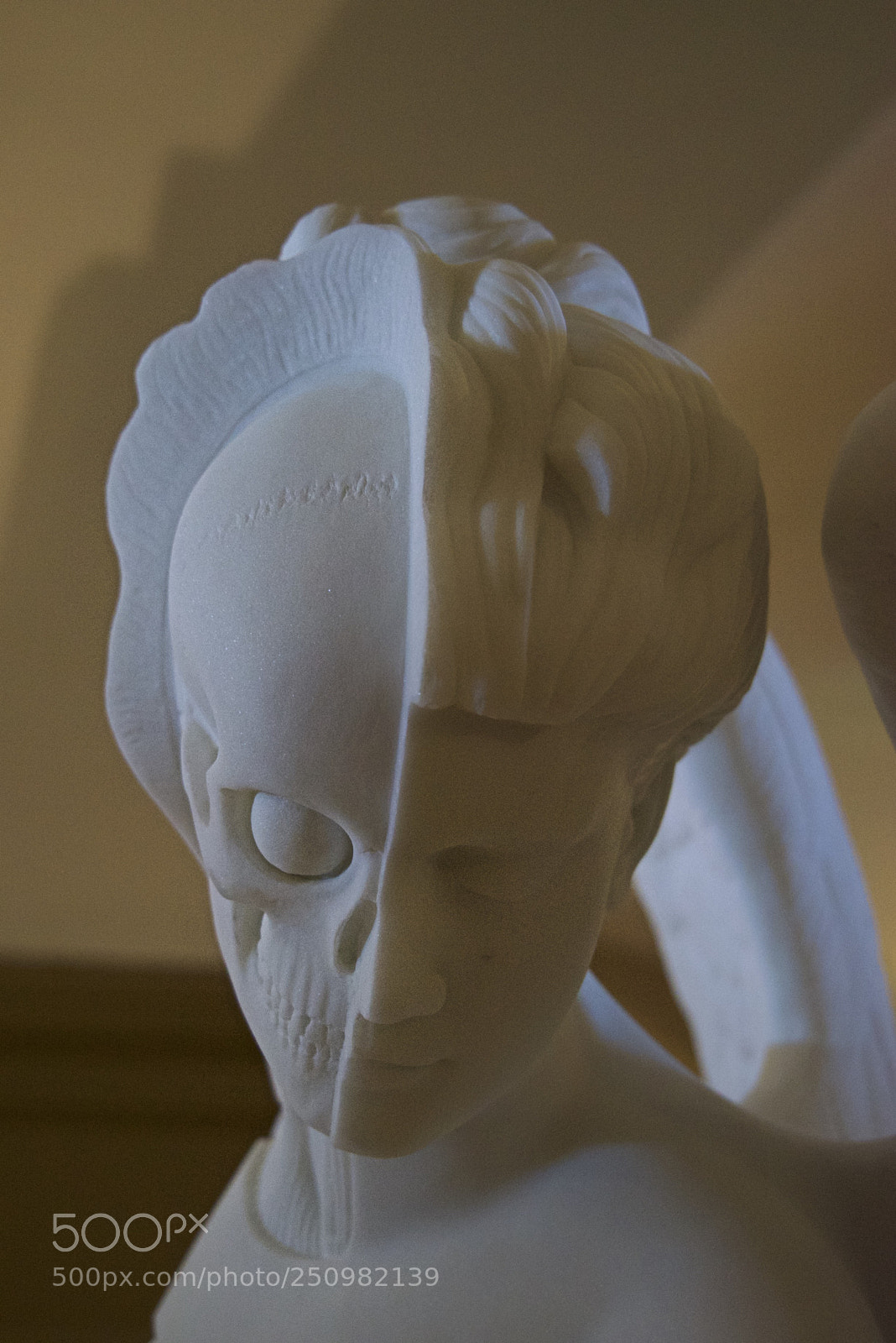 Sony a7R sample photo. Damien hirst, houghton hall photography