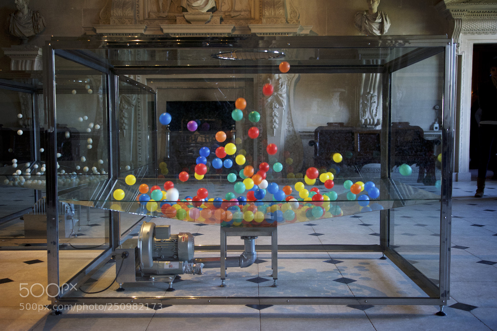 Sony a7R sample photo. Damien hirst, houghton hall photography