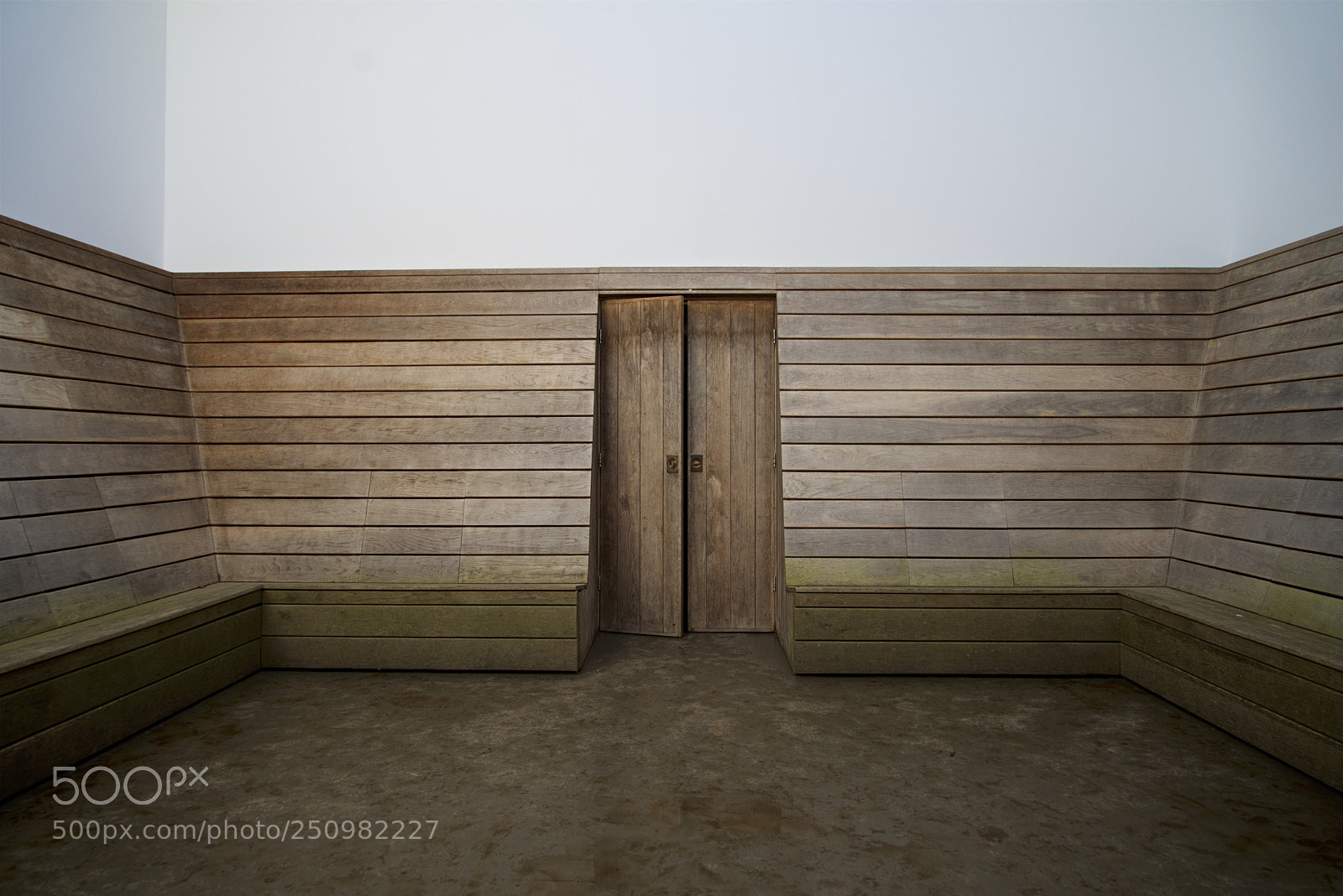 Sony a7R sample photo. Damien hirst, houghton hall photography