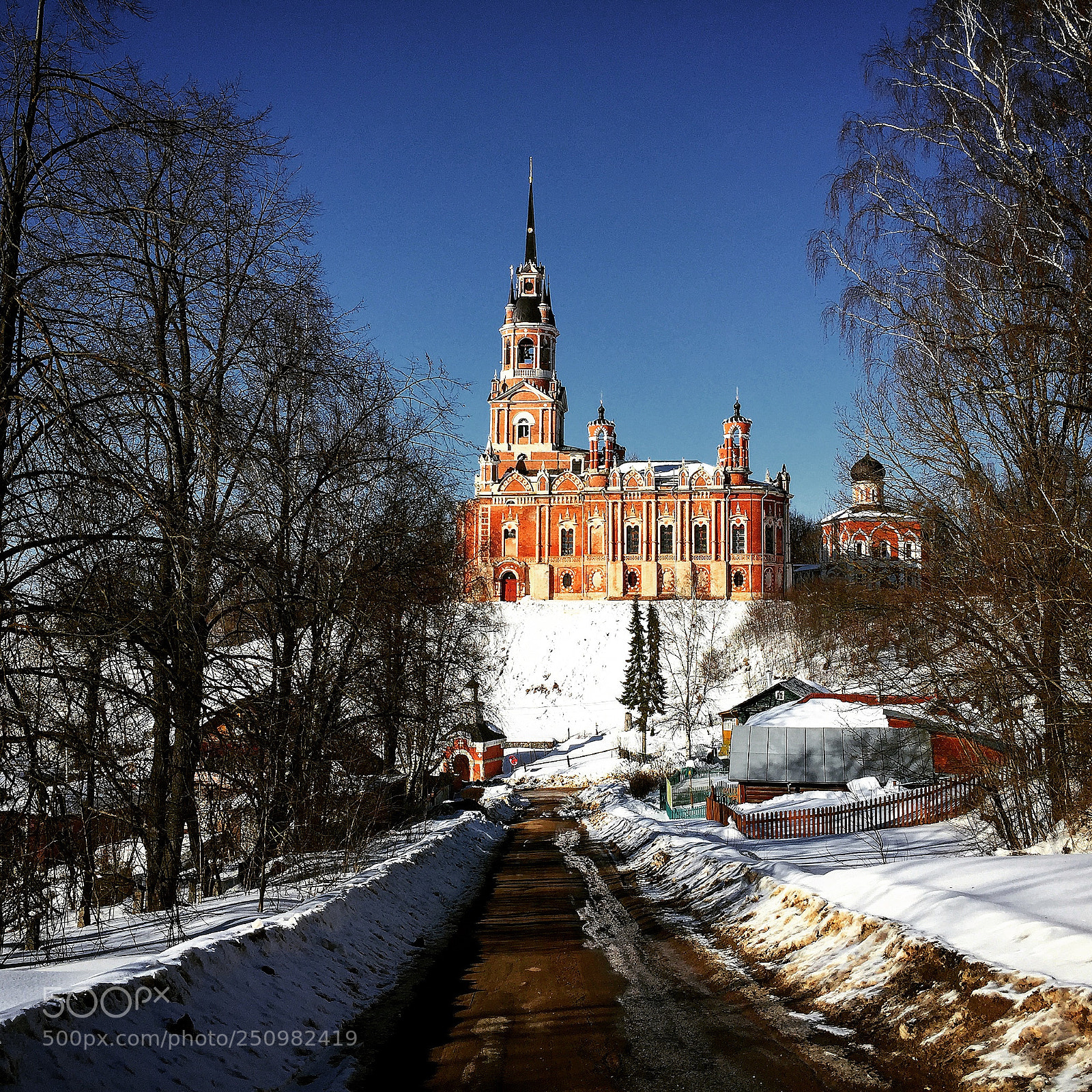 Apple iPhone 6 Plus sample photo. St. nicholas cathedral in photography