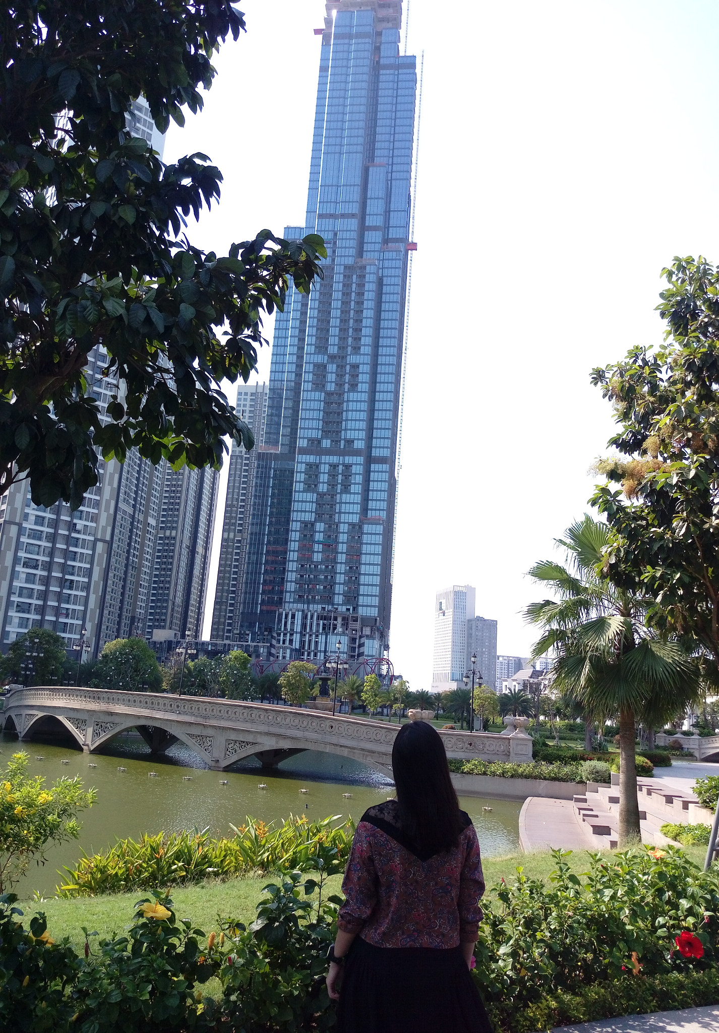 HTC DESIRE 10 PRO sample photo