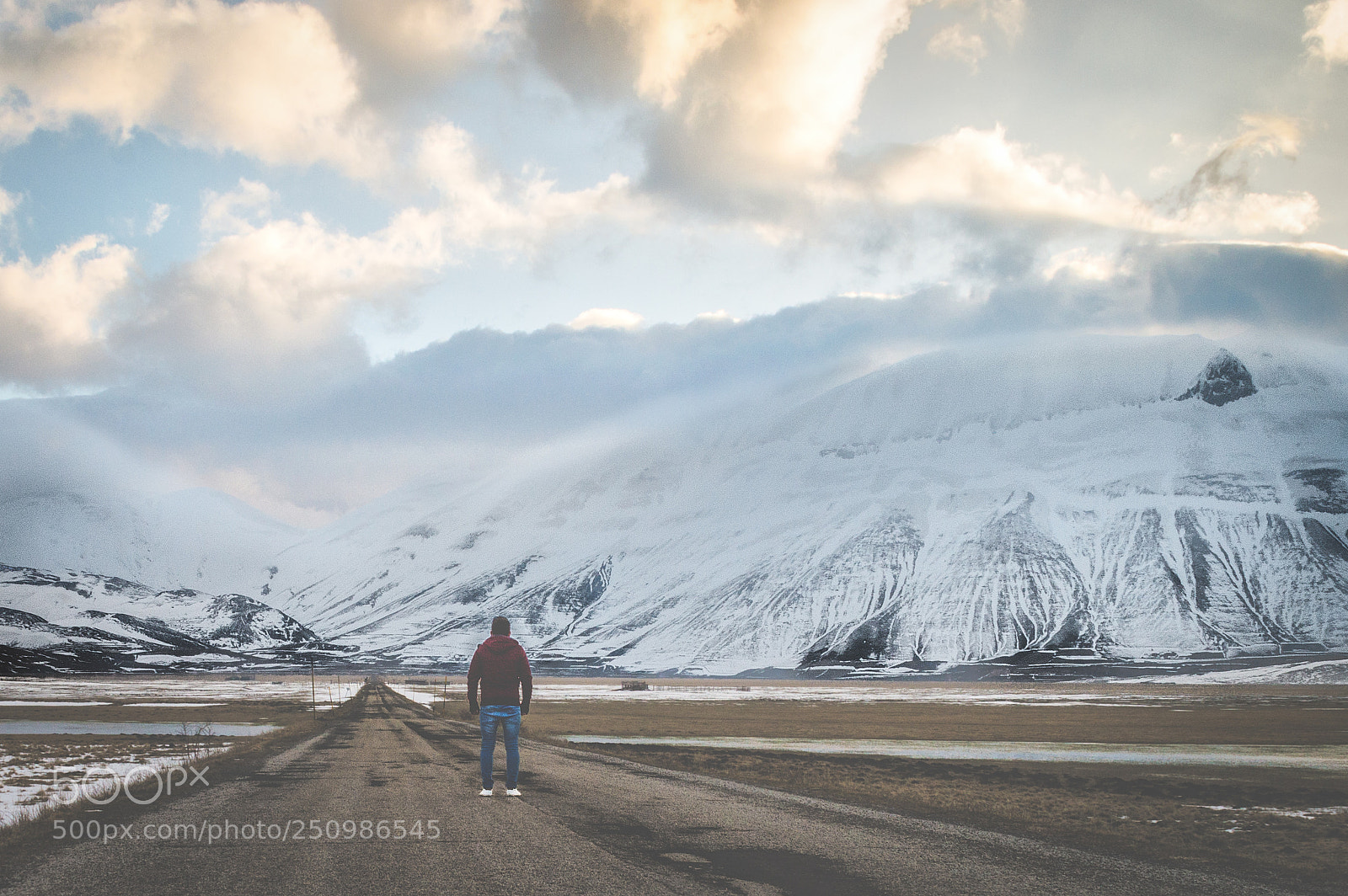 Nikon D3200 sample photo. On the road photography