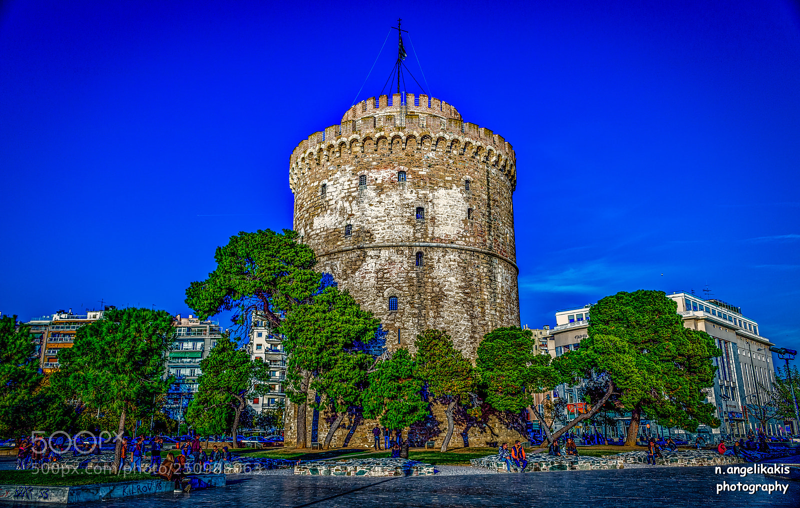 Canon EOS 750D (EOS Rebel T6i / EOS Kiss X8i) sample photo. The landmark of thessaloniki.the photography