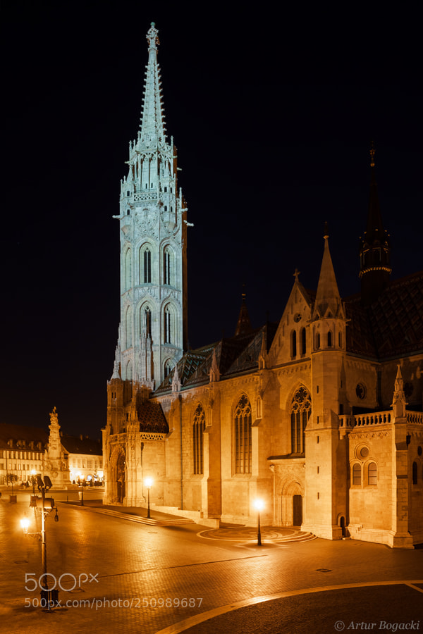 Canon EOS 5D Mark II sample photo. Matthias church at night photography